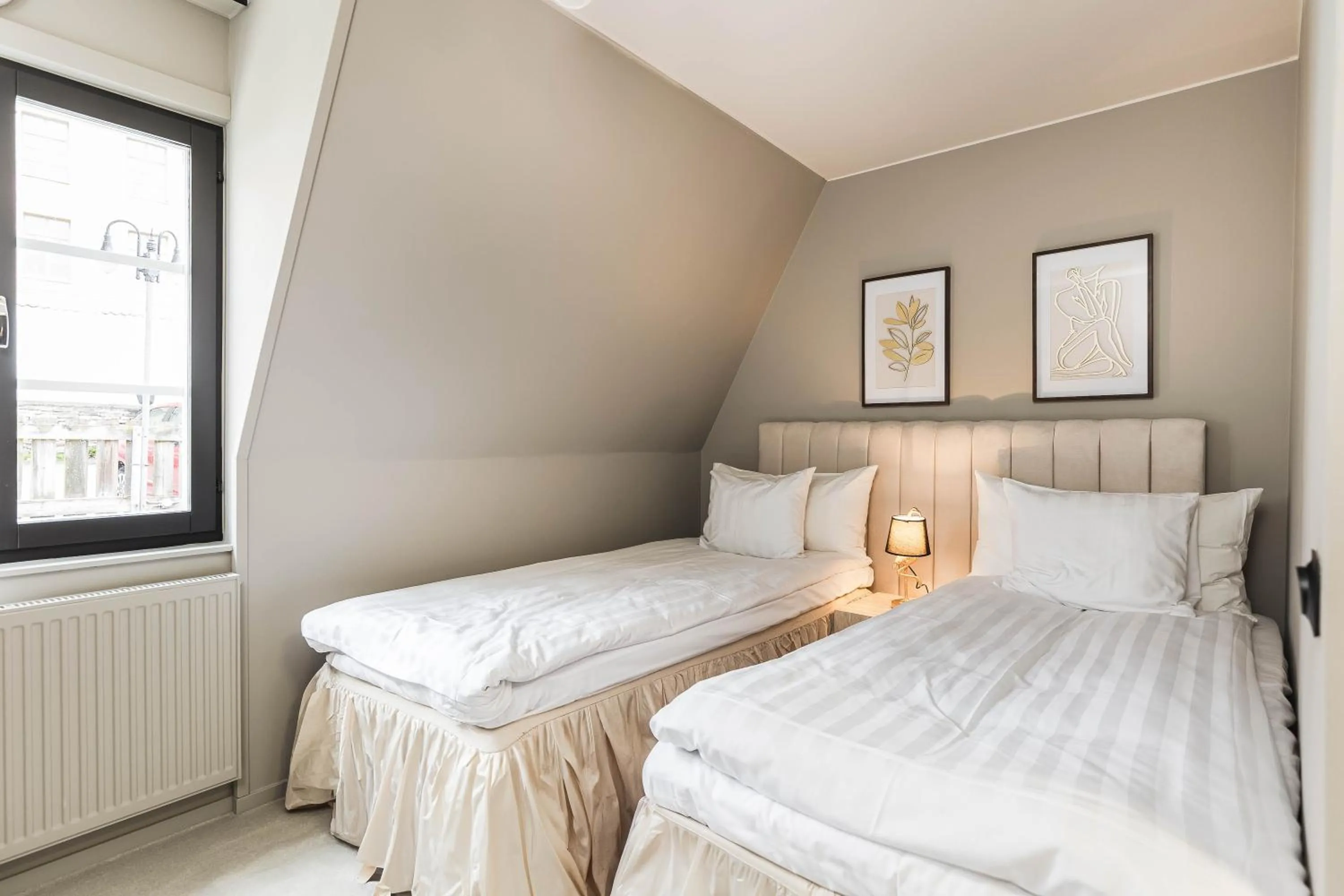 Bed in Villa Gutebagge Hotell