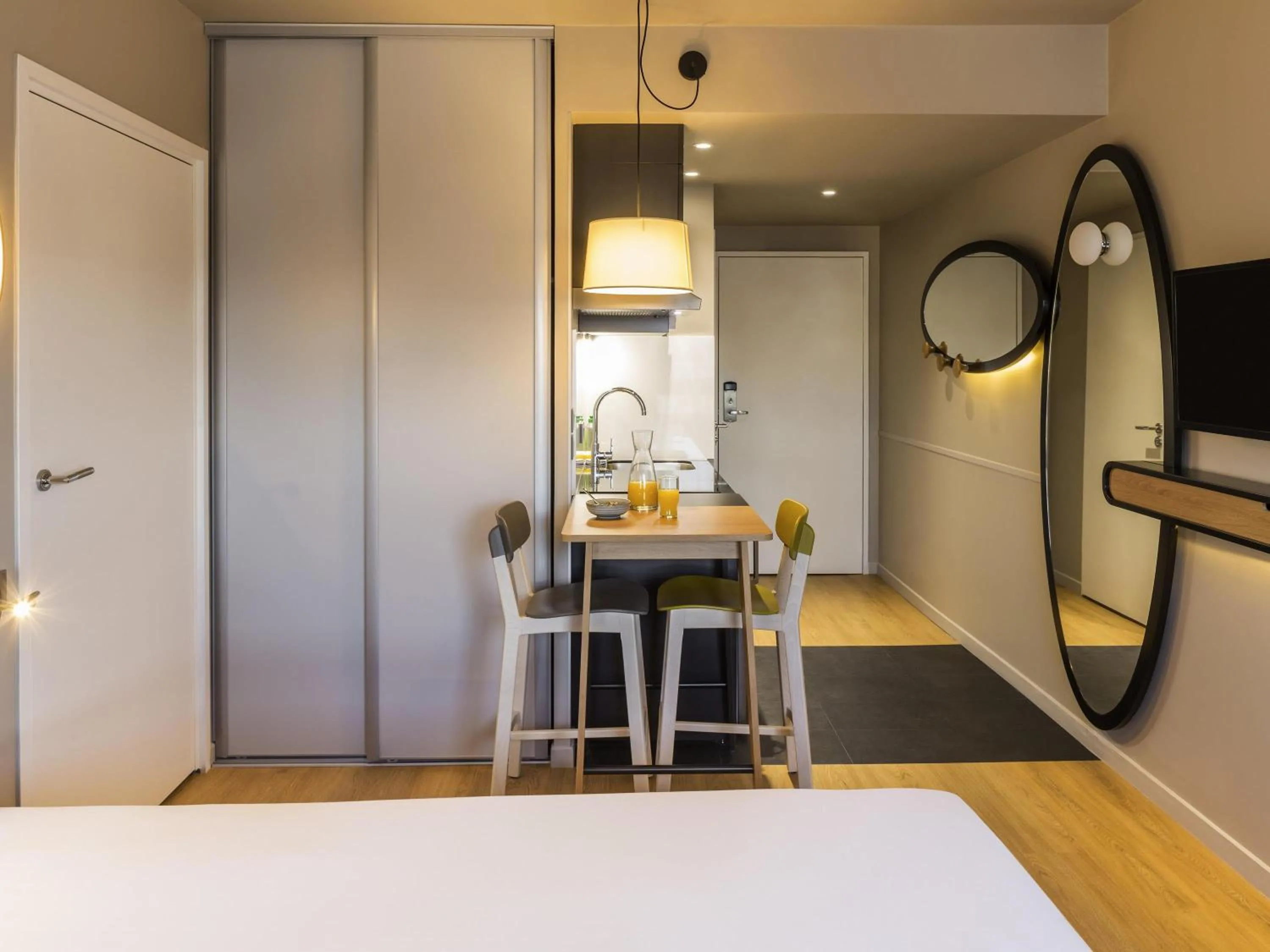 Bedroom, Bed in Aparthotel Adagio access Montpellier Centre