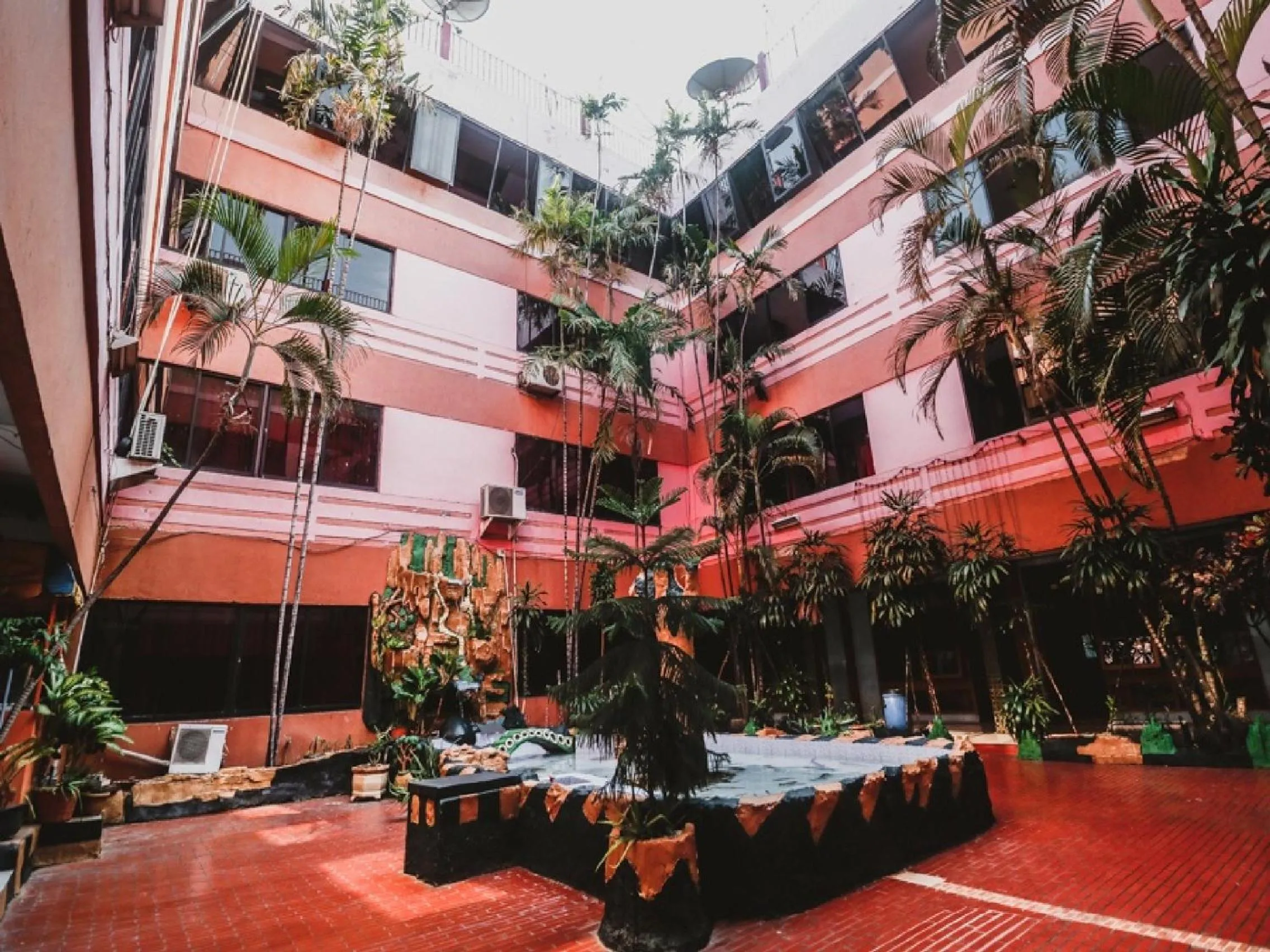 Property building in RedDoorz Plus near RSCM Jakarta