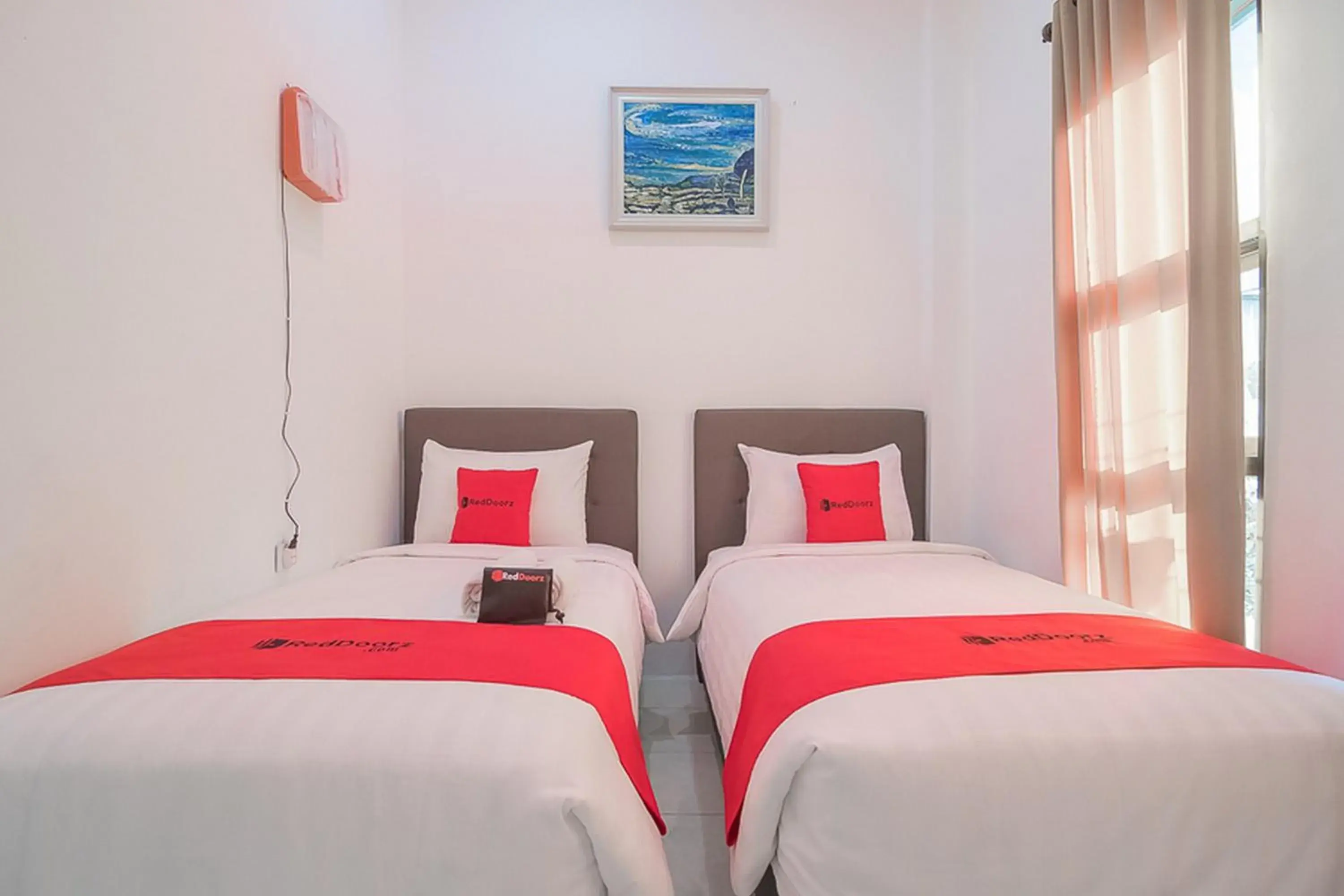 Bedroom, Bed in RedDoorz near Jatinangor Town Square Bedroom, Bed in RedDoorz near Jatinangor Town Square