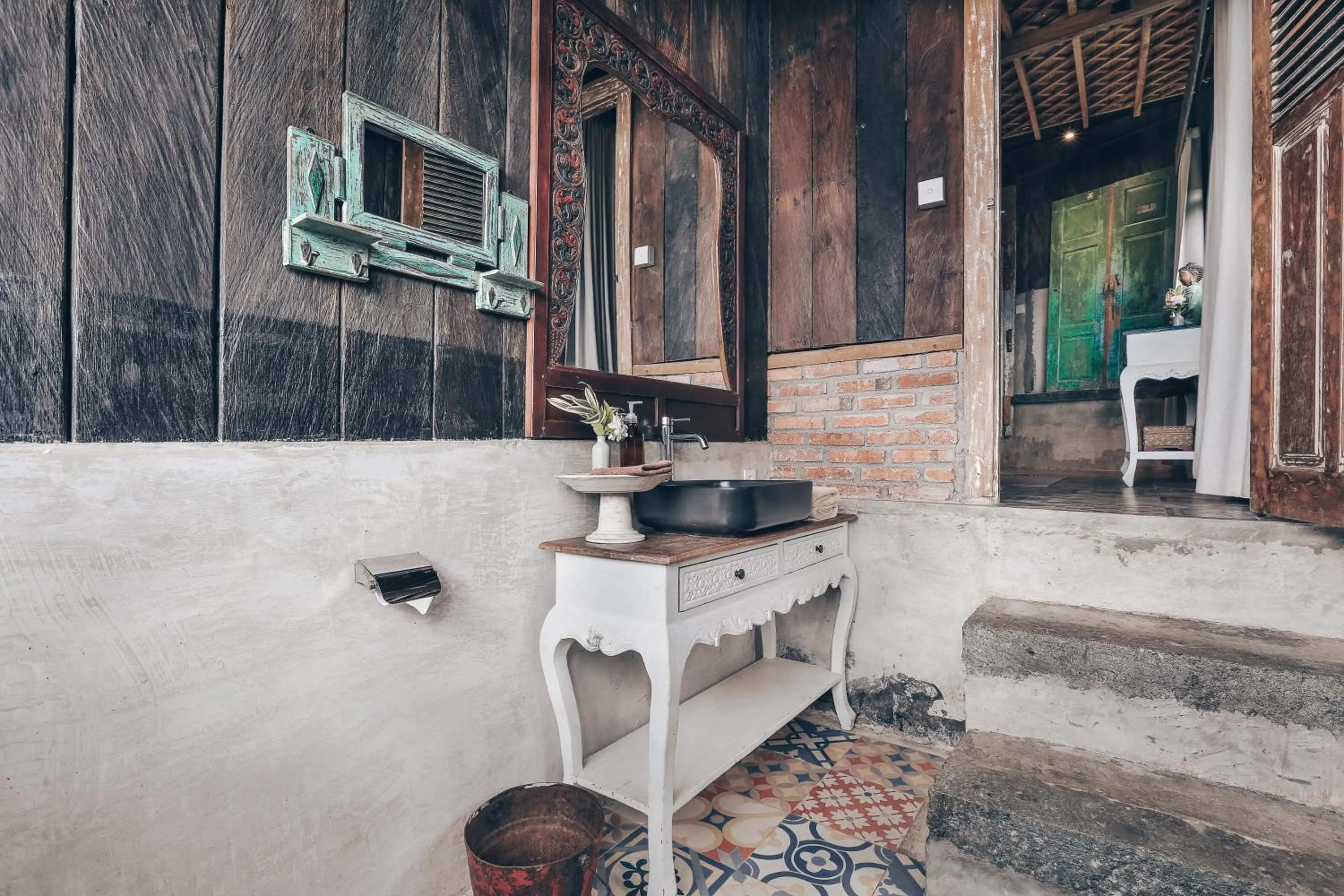 Deluxe Double Room in Batukaru Coffee Estate