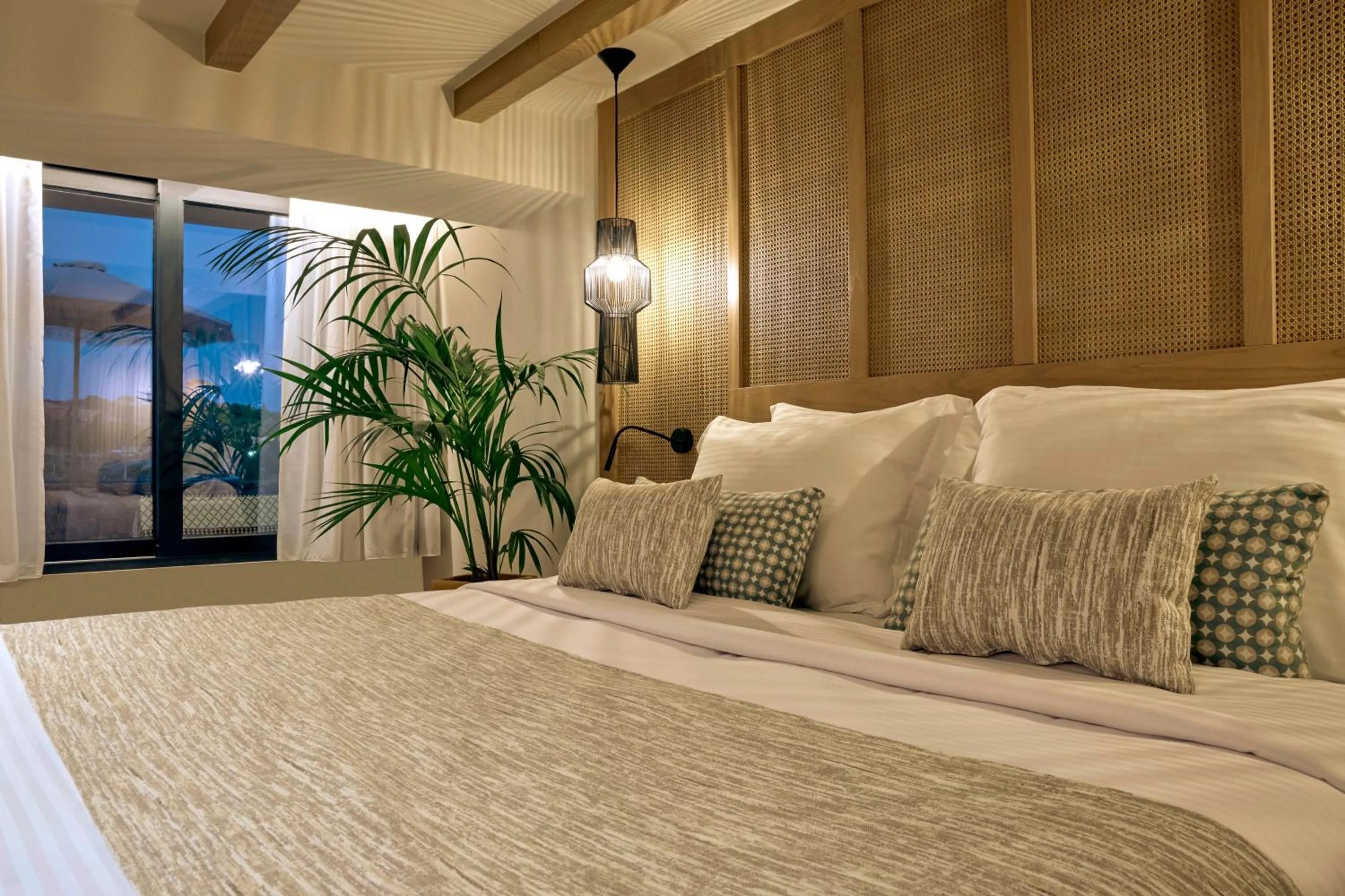 Bed in Zeus Eleva Mirabello Bay