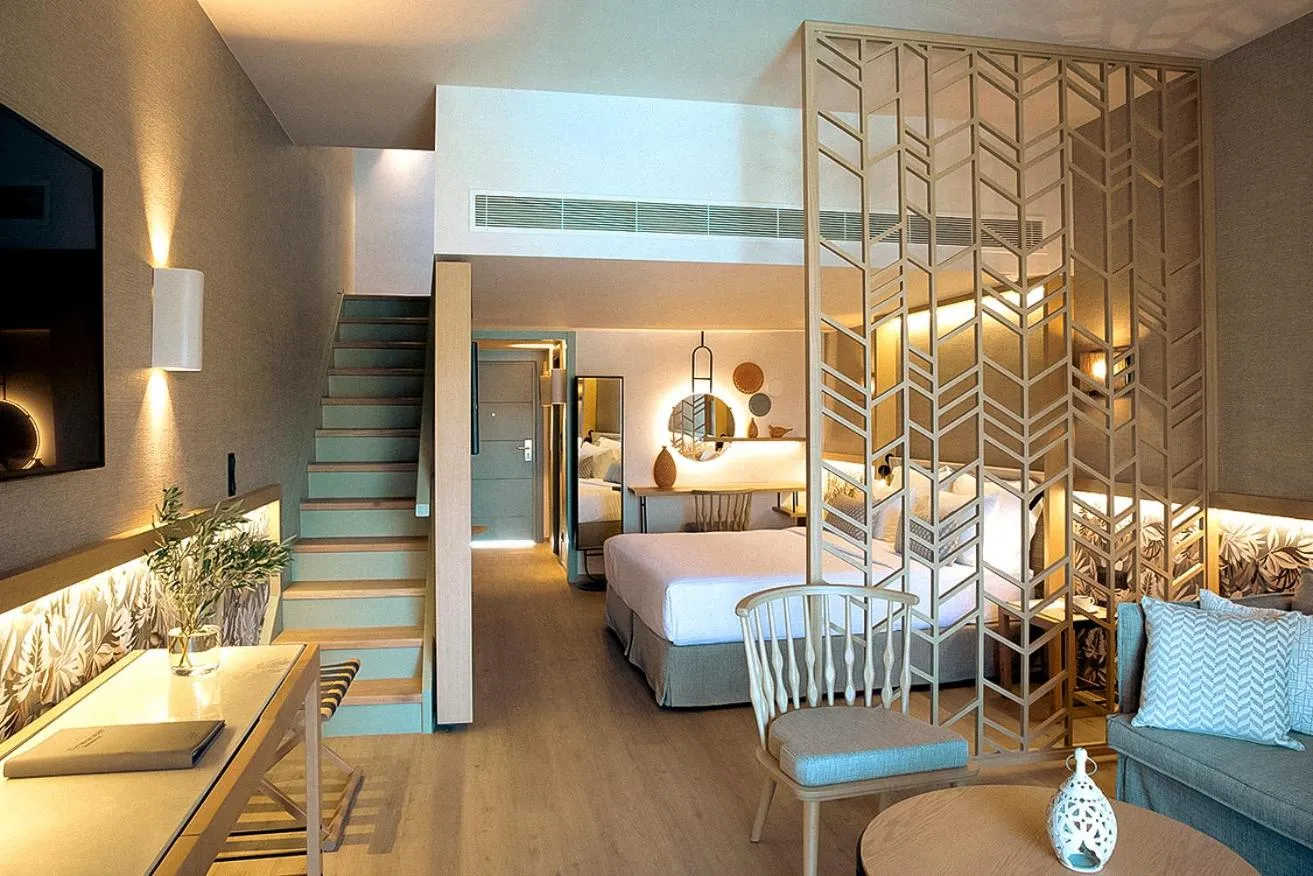 Bed in Zeus Eleva Mirabello Bay