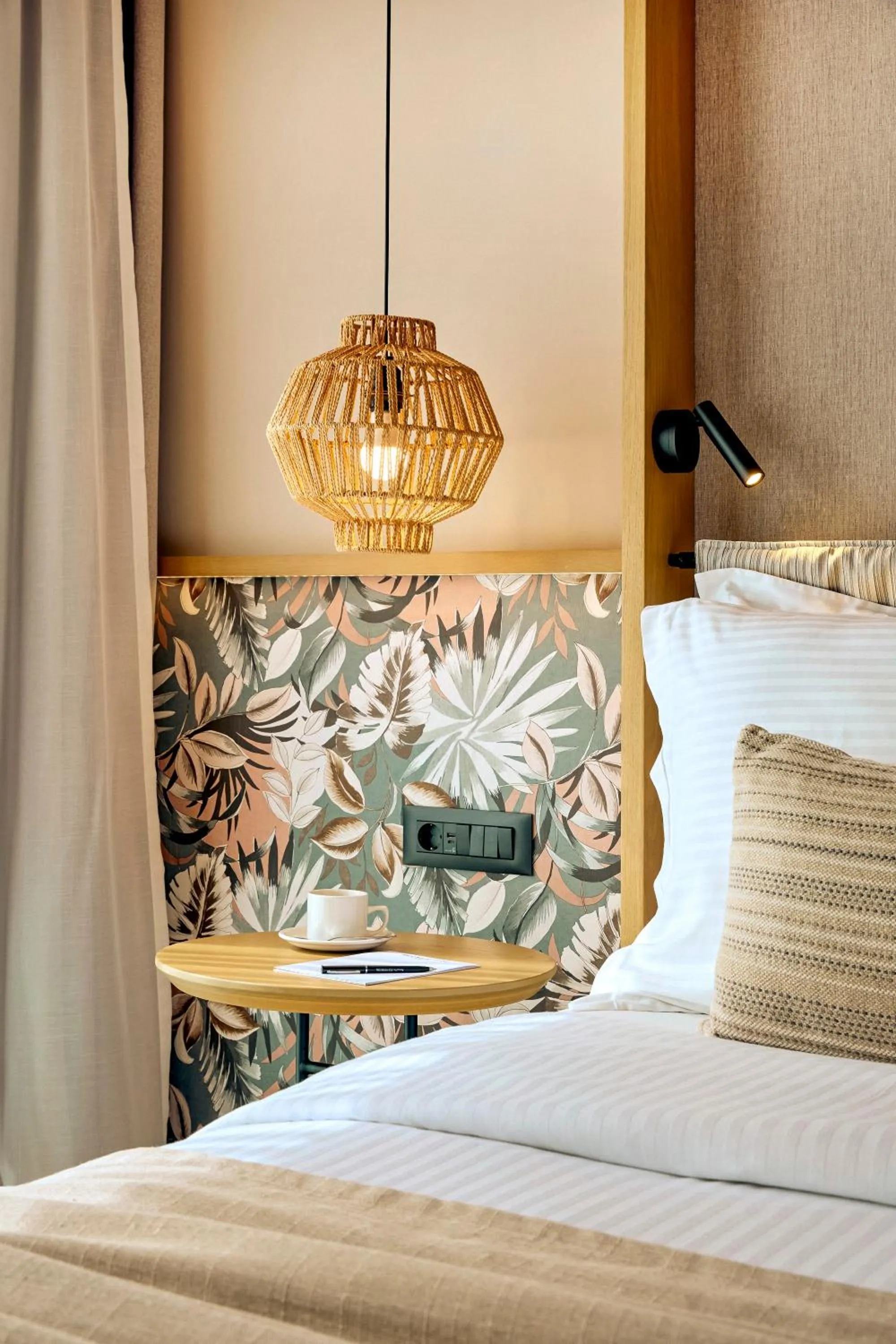 Bed in Zeus Eleva Mirabello Bay