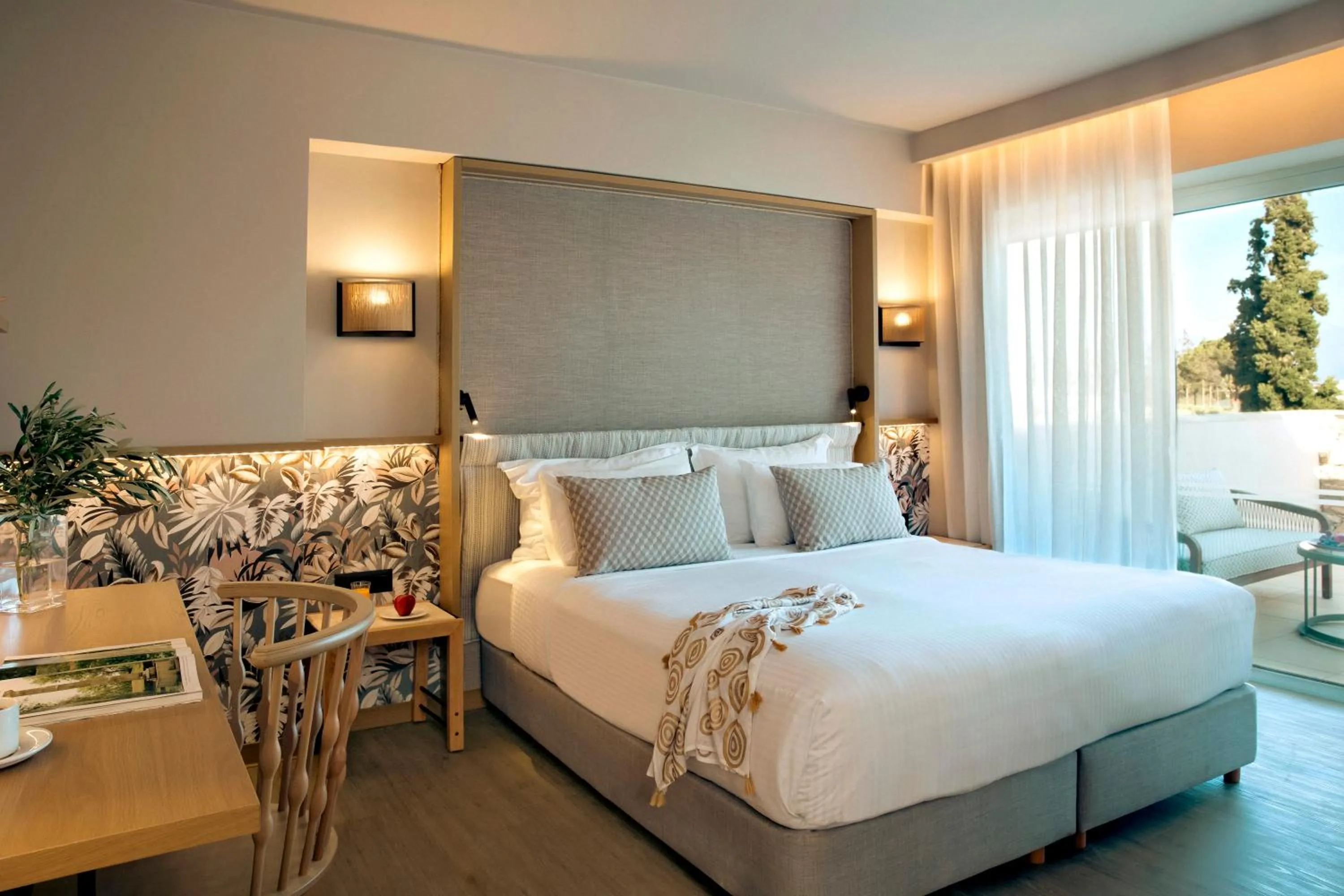 Bed in Zeus Eleva Mirabello Bay