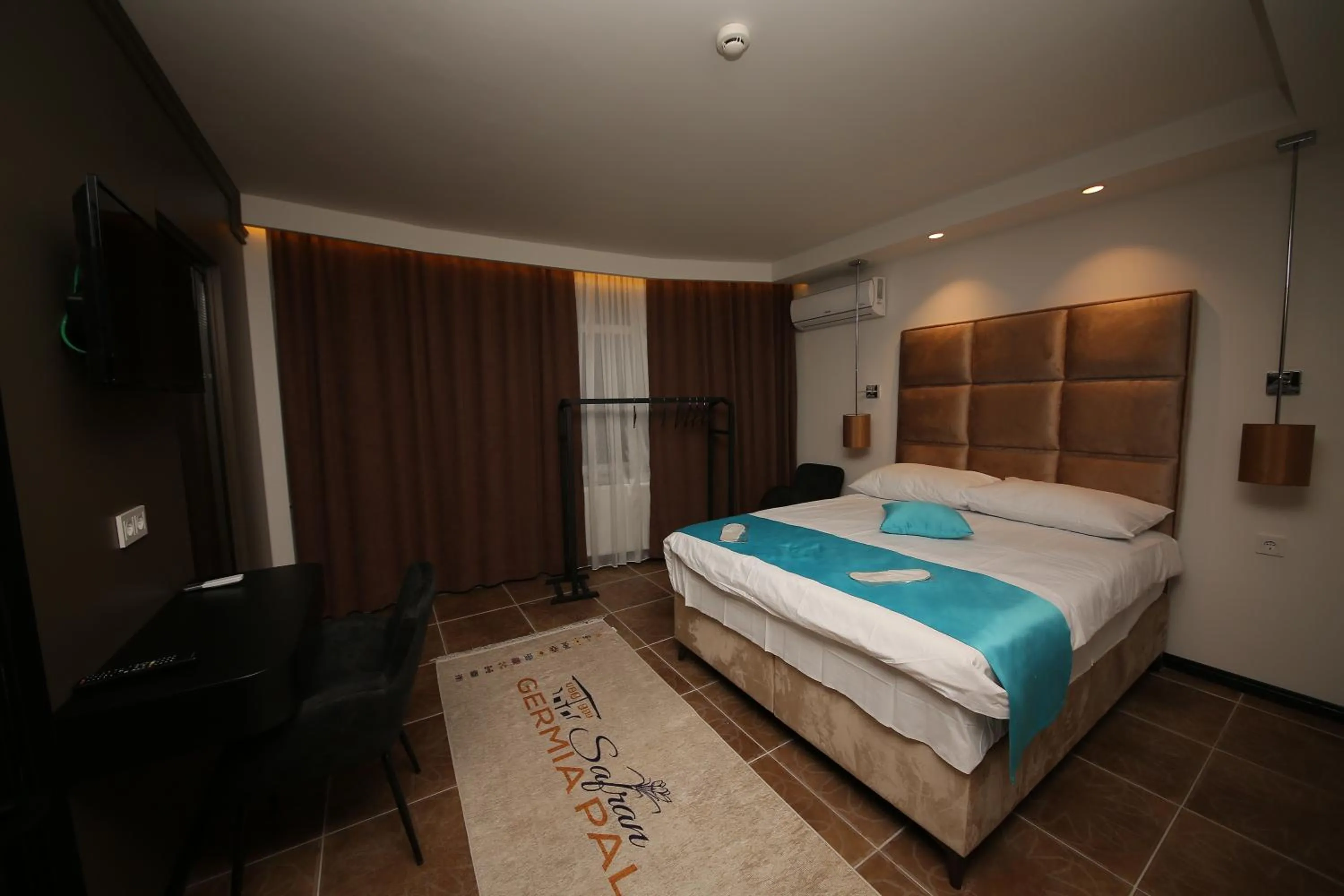 Bed in SAFRAN GERMİA PALaS