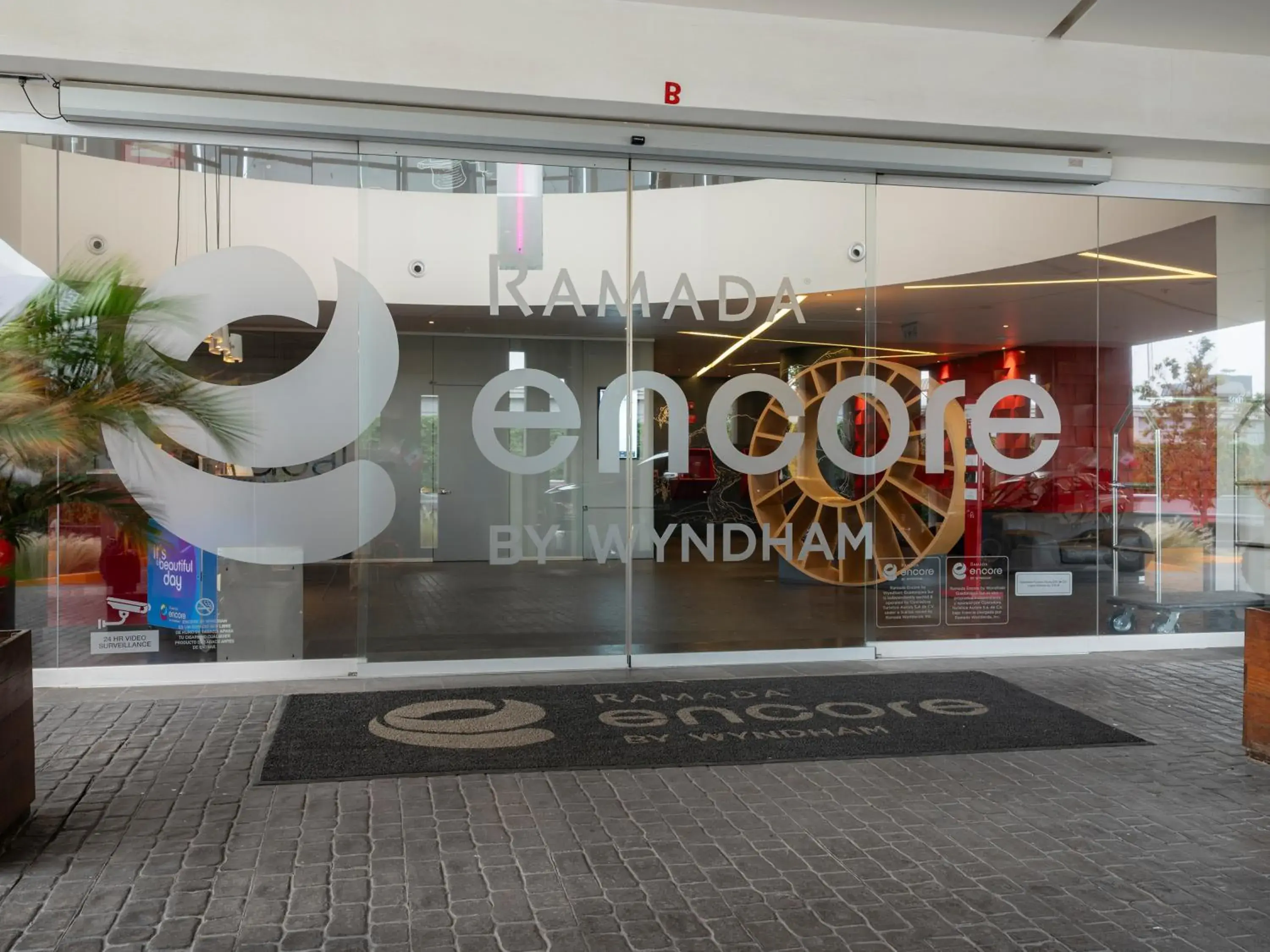 Lobby or reception in Ramada Encore by Wyndham Guadalajara Sur Lobby or reception in Ramada Encore by Wyndham Guadalajara Sur