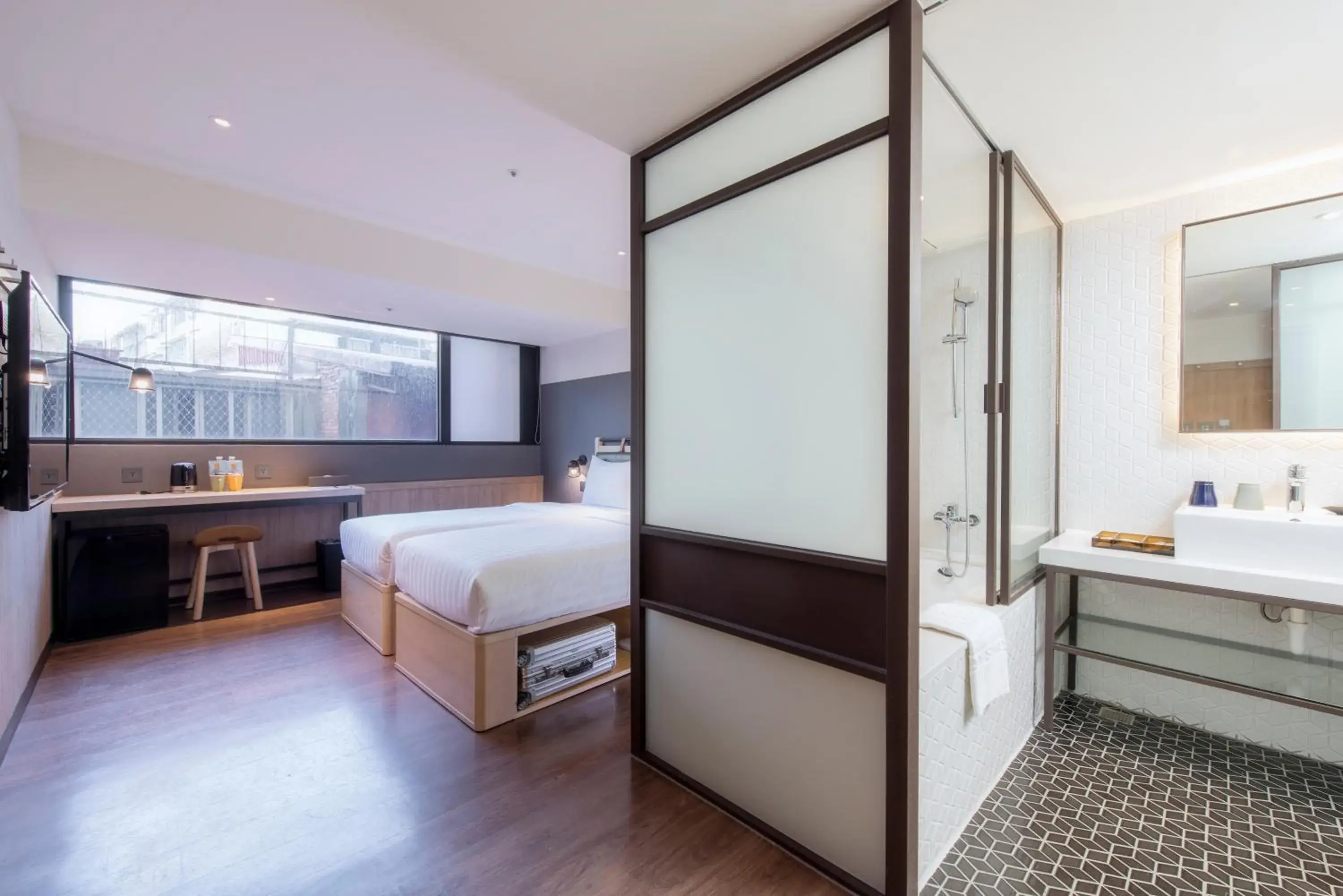 Photo of the whole room, Bed in City Suites - Main Station Photo of the whole room, Bed in City Suites - Main Station