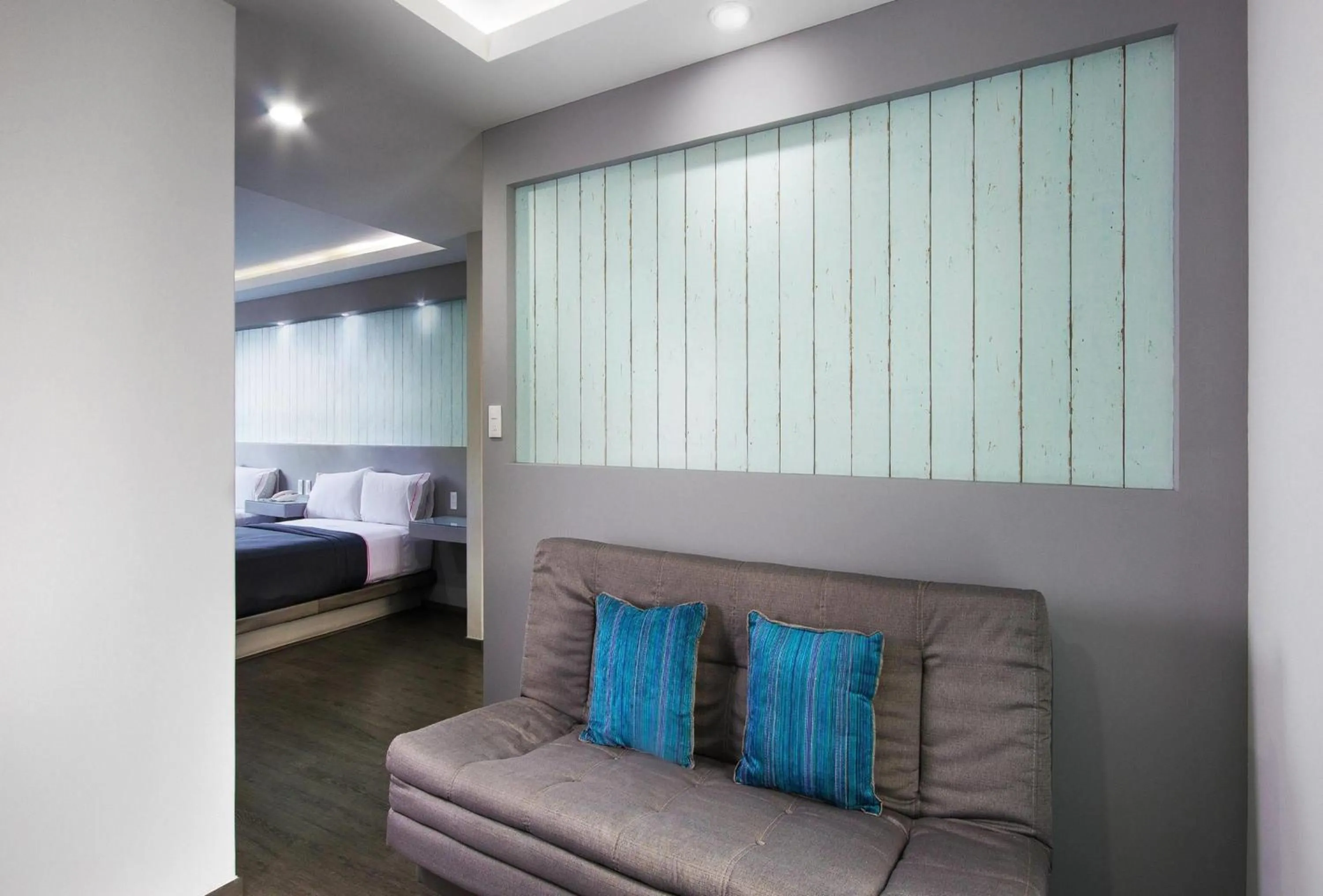 Photo of the whole room, Bed in Hotel MX congreso CDMX, Trademark Collection by Wyndham