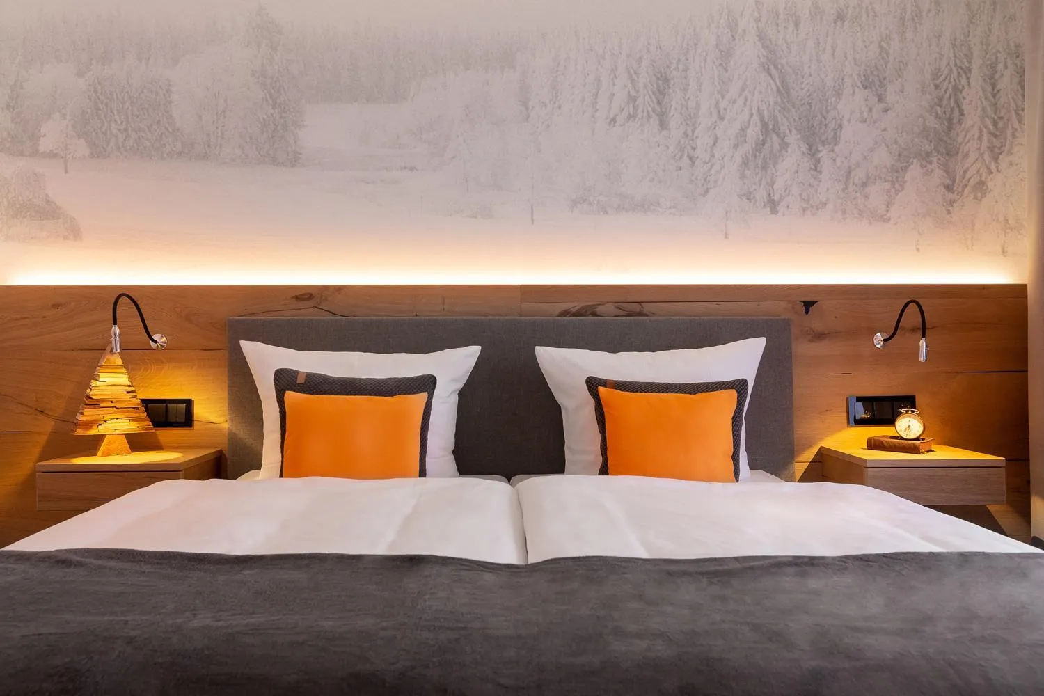 Bed in Hotel Tannenhaus