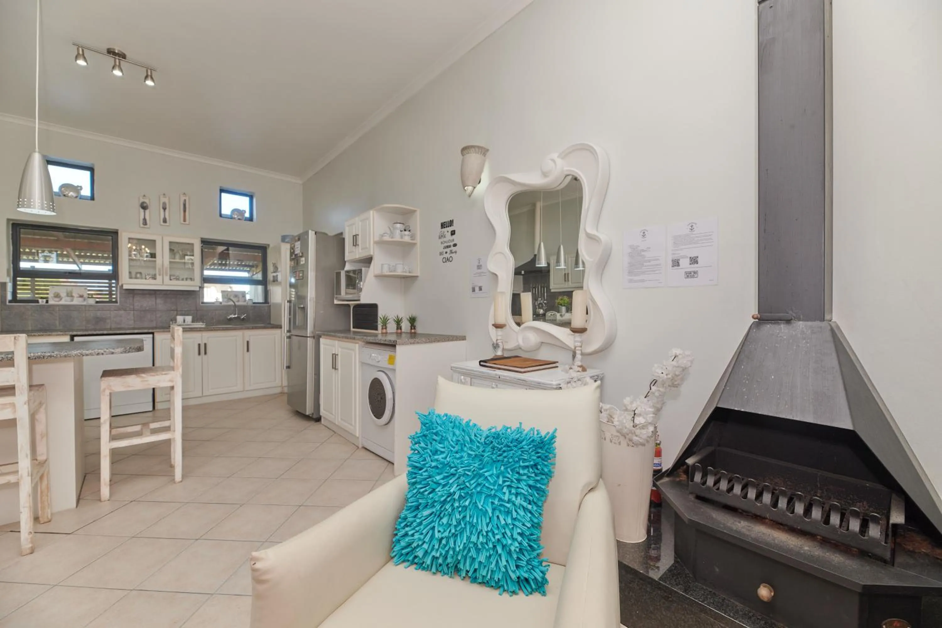 Kitchen or kitchenette in Fraai Uitzicht Struisbaai