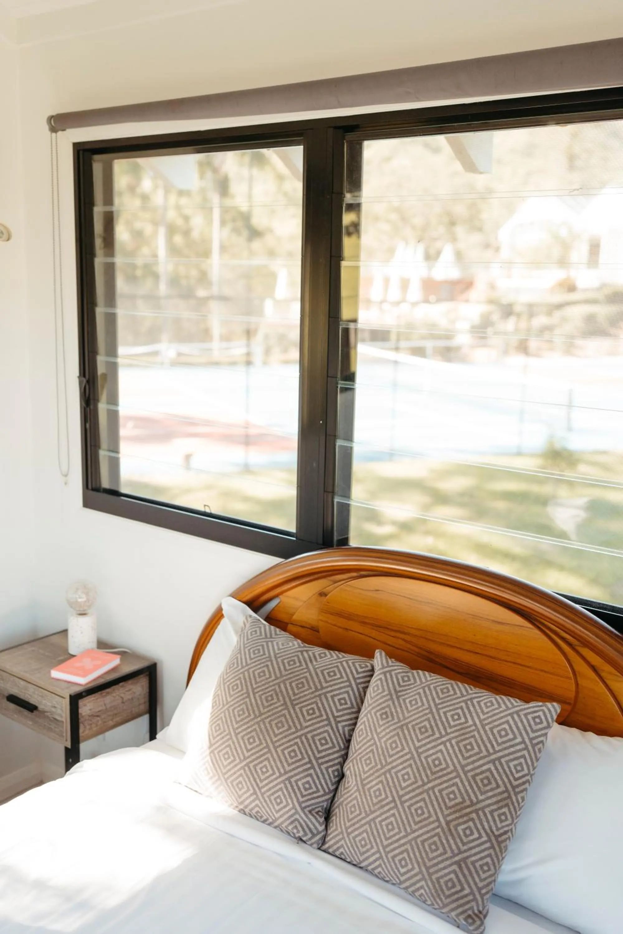 Bed in Austinvilla Estate