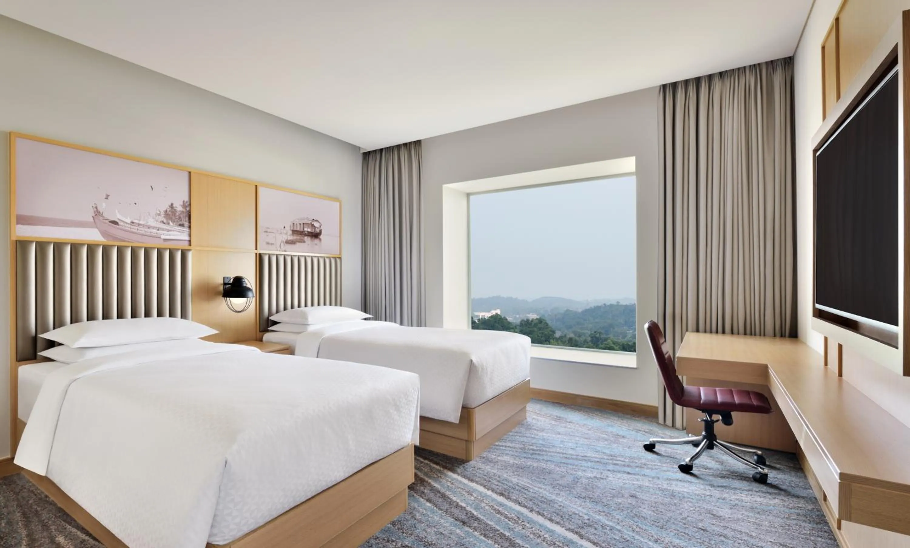 TV and multimedia, Bed in Four Points by Sheraton Kochi Infopark