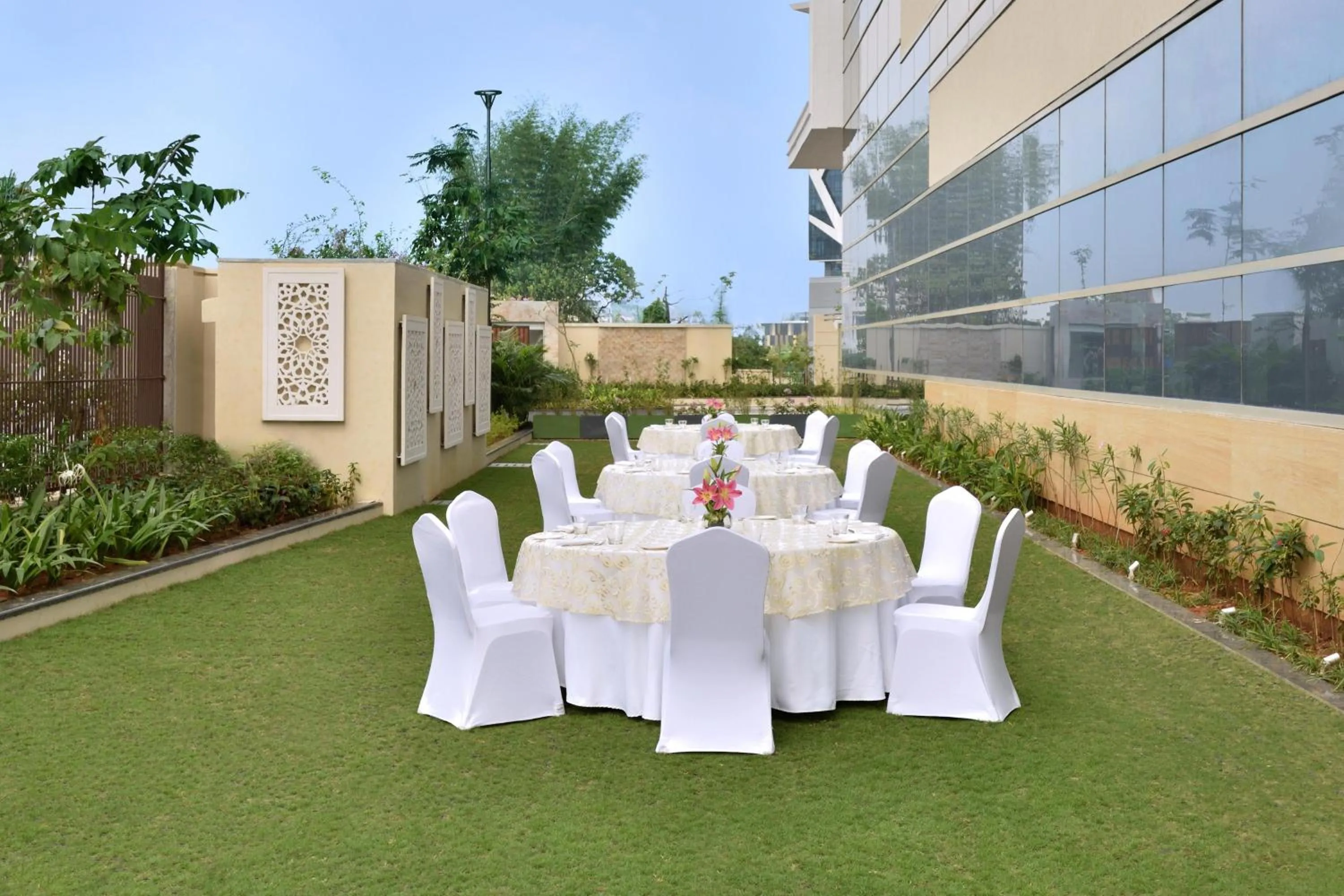 Meeting/conference room in Four Points by Sheraton Kochi Infopark