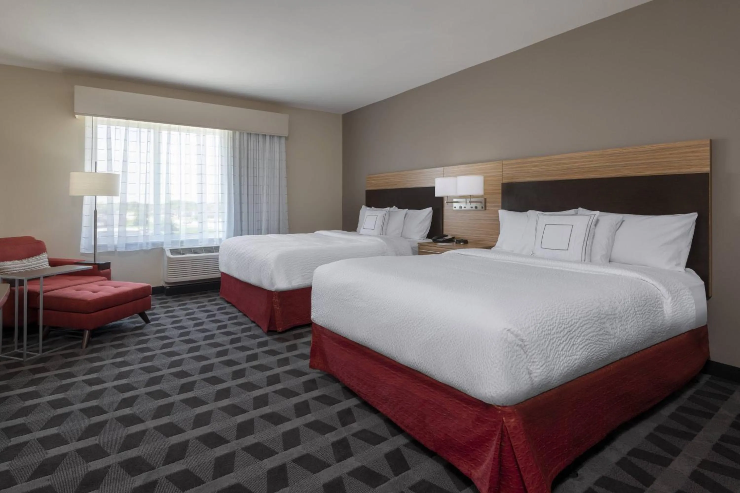 Photo of the whole room, Bed in TownePlace Suites by Marriott St. Louis Edwardsville, IL