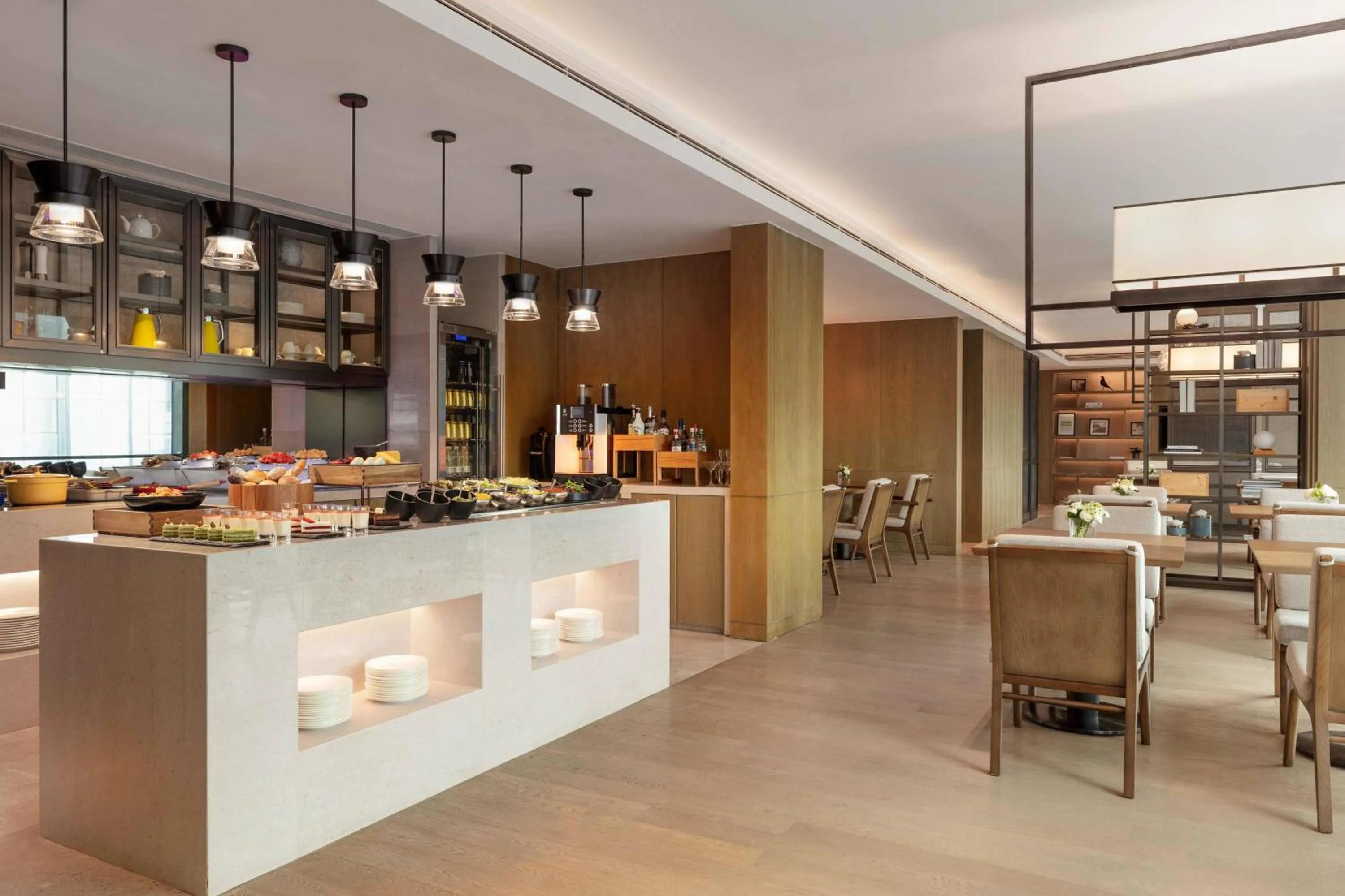 Lounge or bar in Courtyard by Marriott Shenzhen Bay