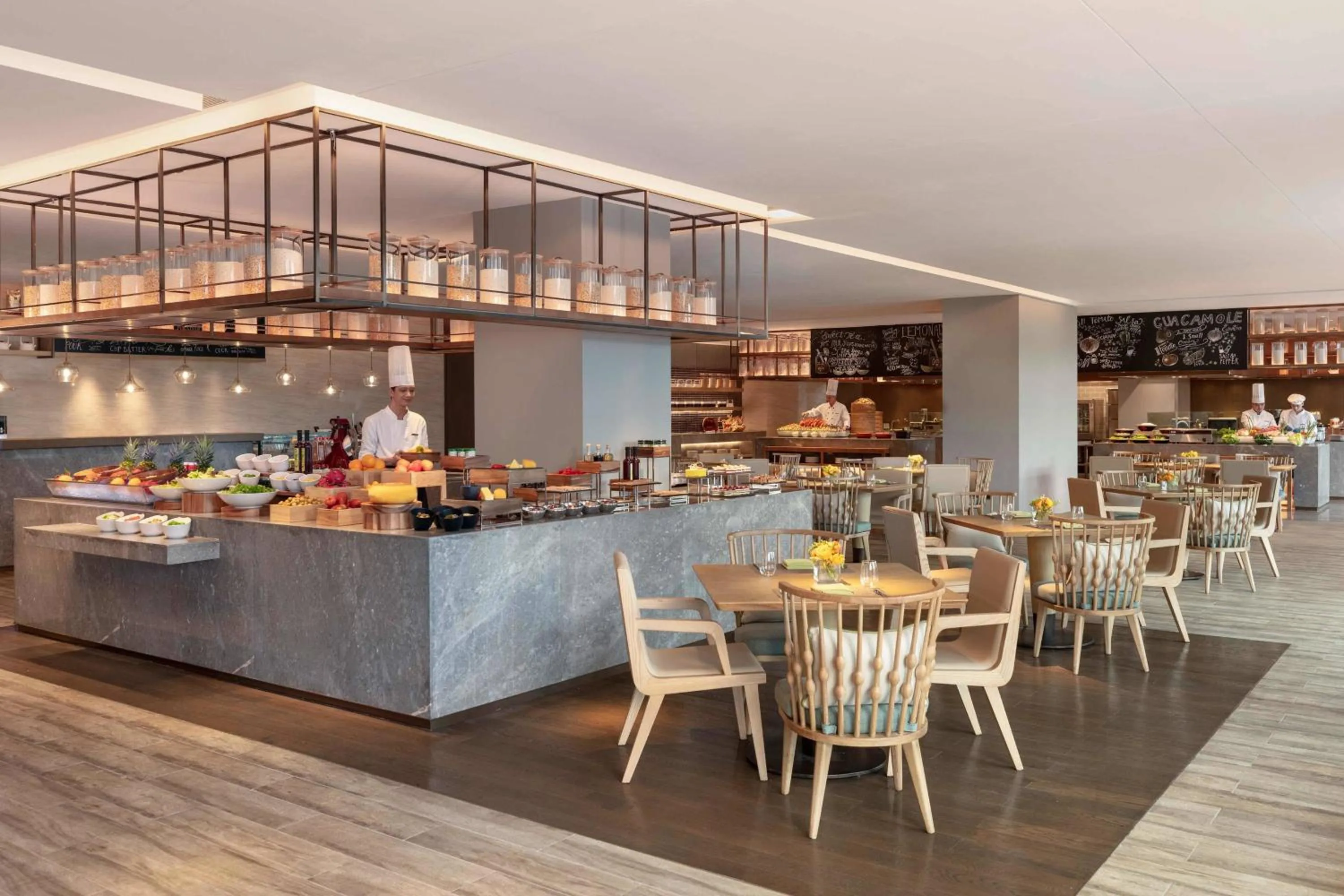 Restaurant/places to eat in Courtyard by Marriott Shenzhen Bay