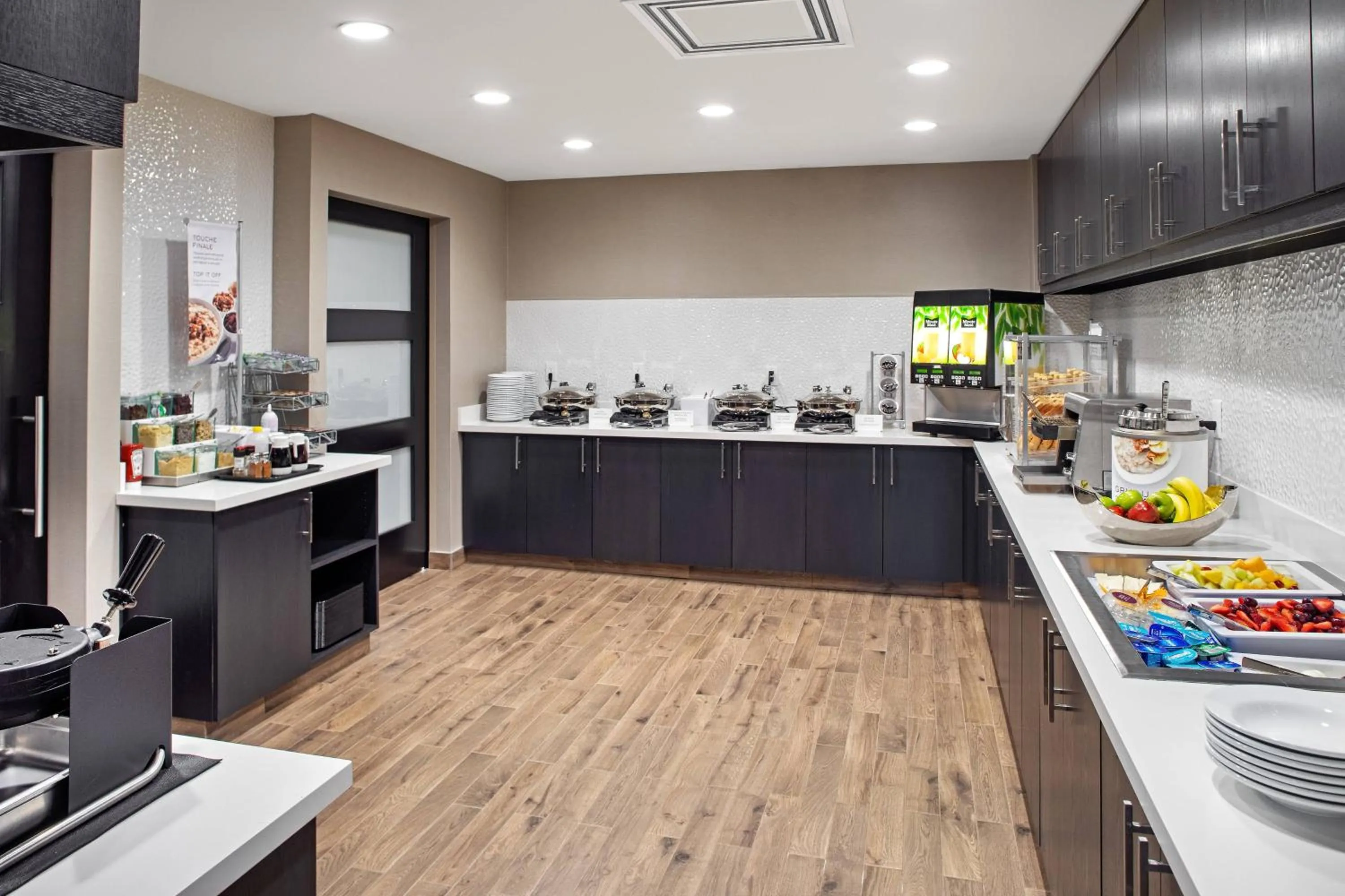 Breakfast in Residence Inn by Marriott Toronto Mississauga West