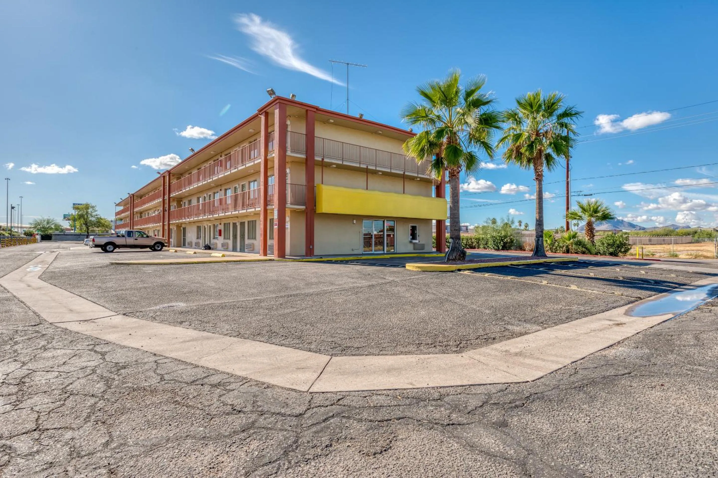 Property Building in OYO Hotel Tucson Downtown
