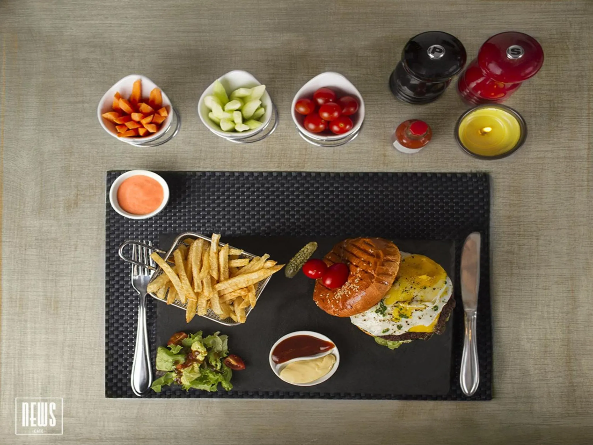 Restaurant/places to eat in Hotel Lawrence d'Arabie