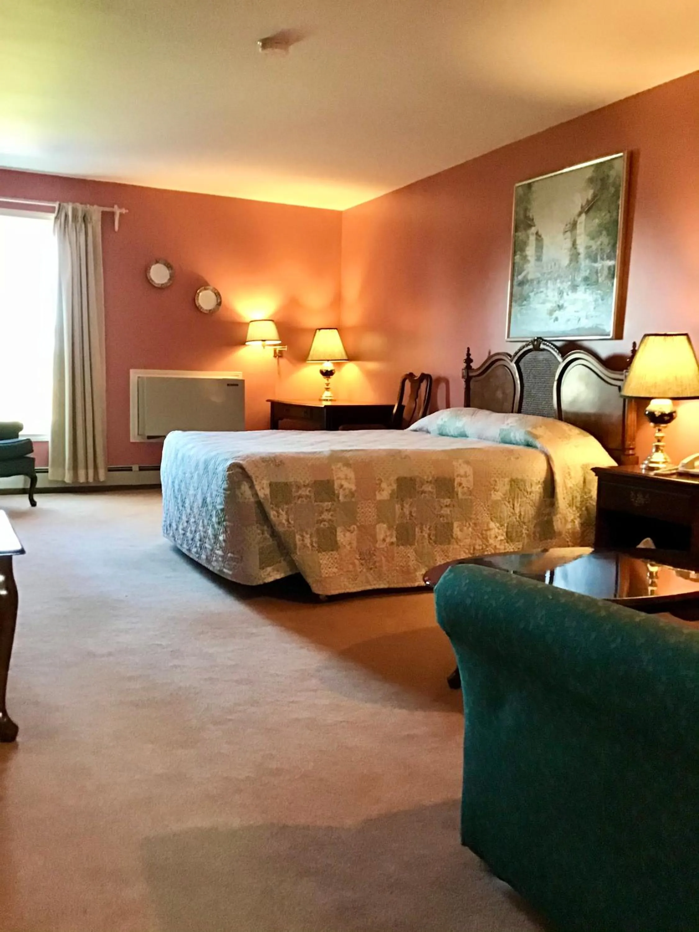 Bed in Rollo Bay Inn