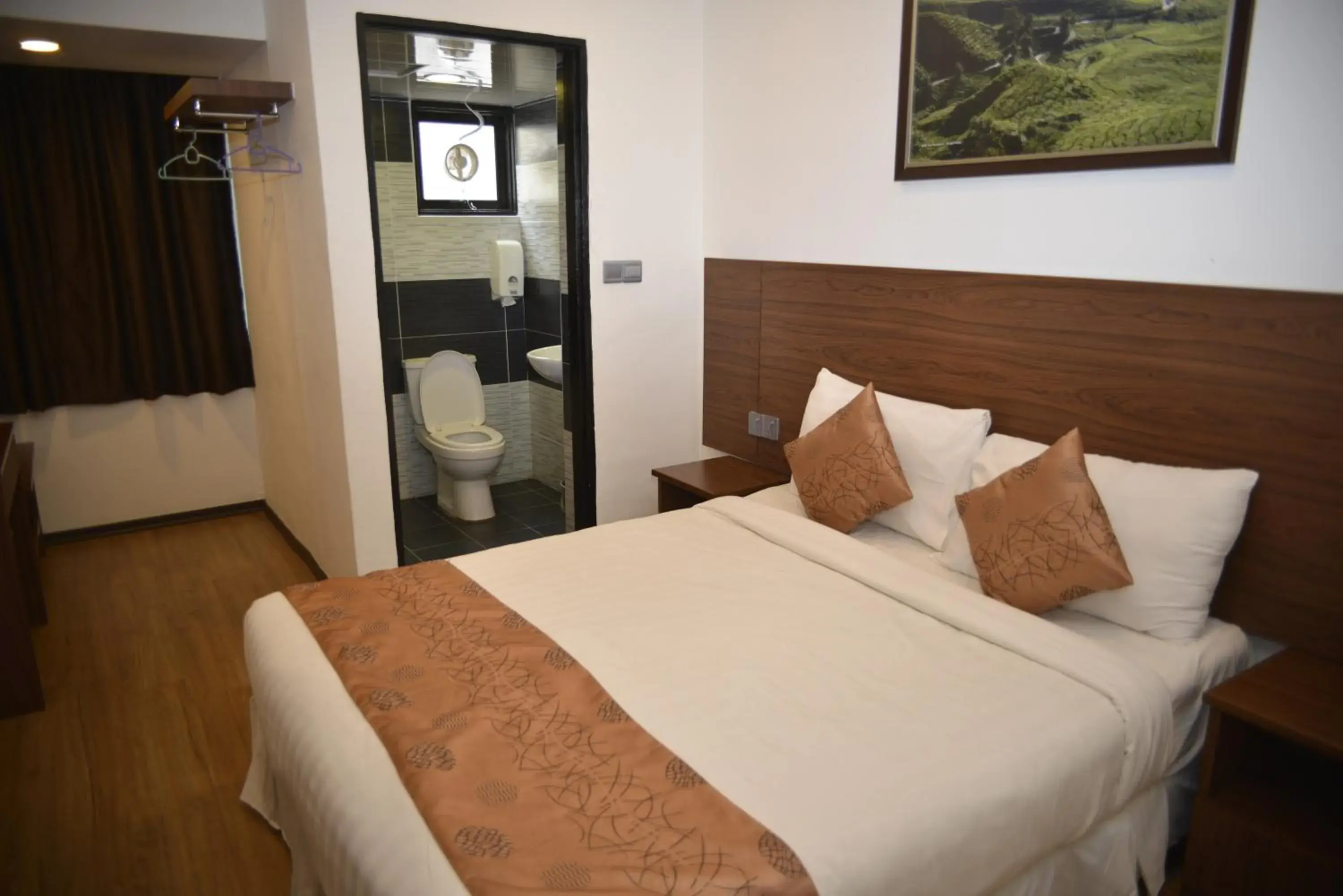 Bed in Highlanders Hotel Bed in Highlanders Hotel