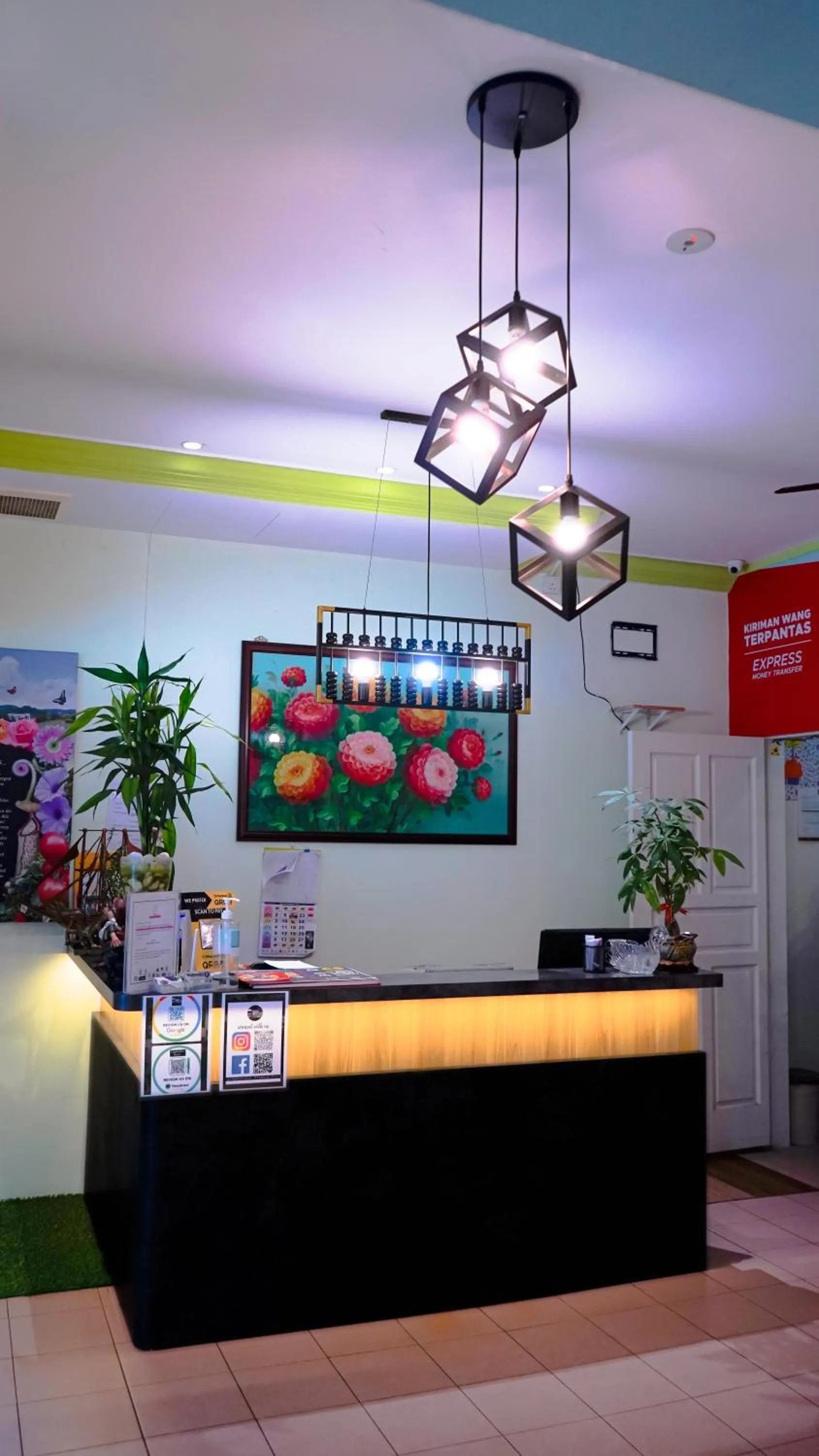 Facade/entrance in Highlanders Hotel