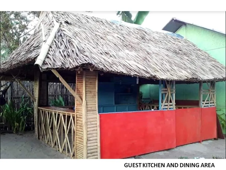 Kitchen or kitchenette in SHALOM CAMP