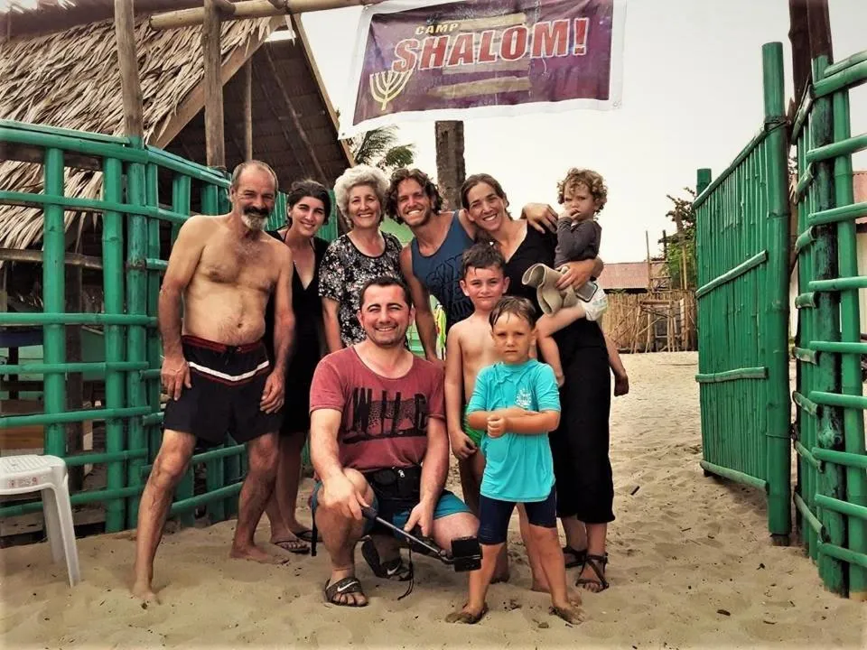 children in SHALOM CAMP