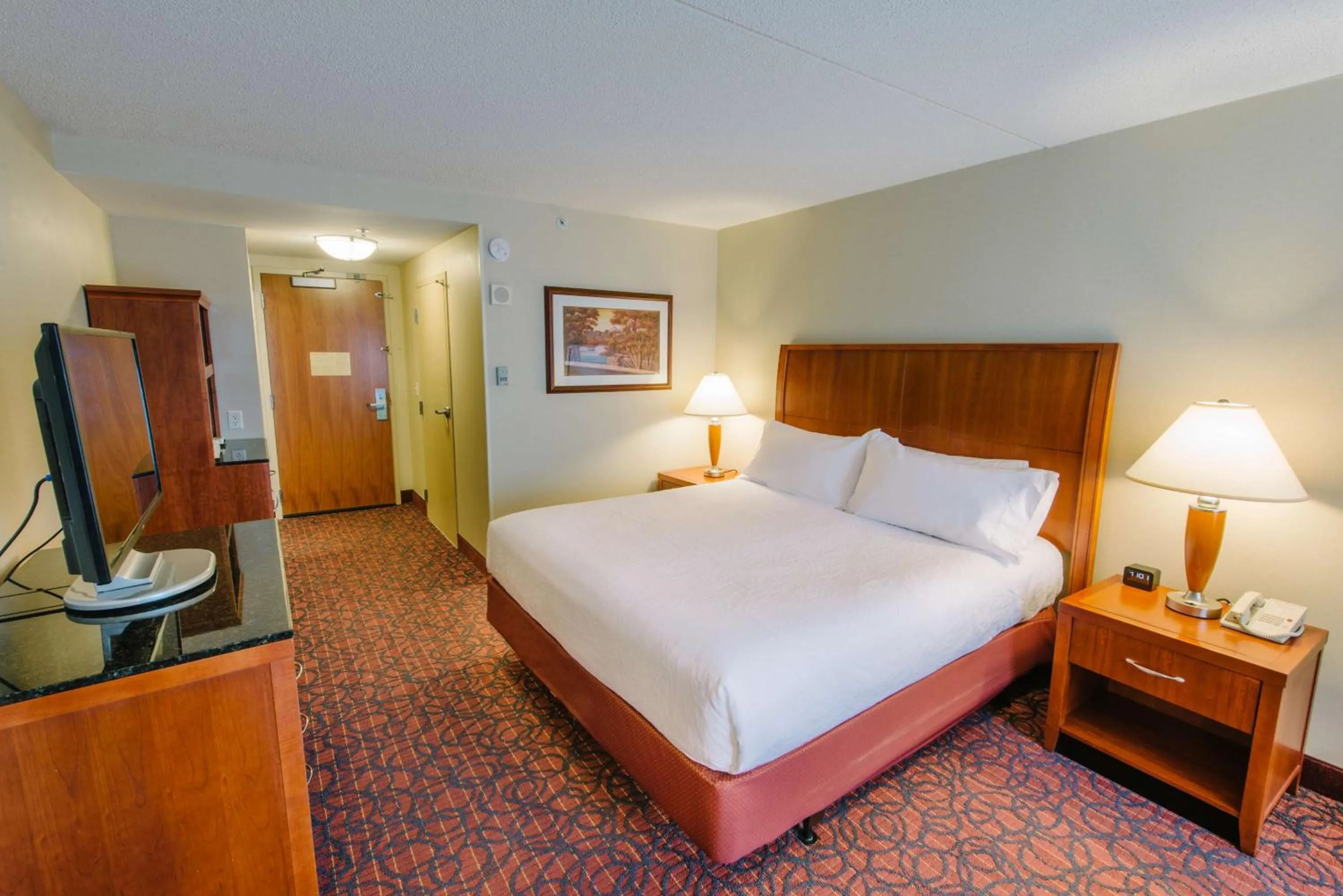 Bed in Hilton Garden Inn Manchester Downtown