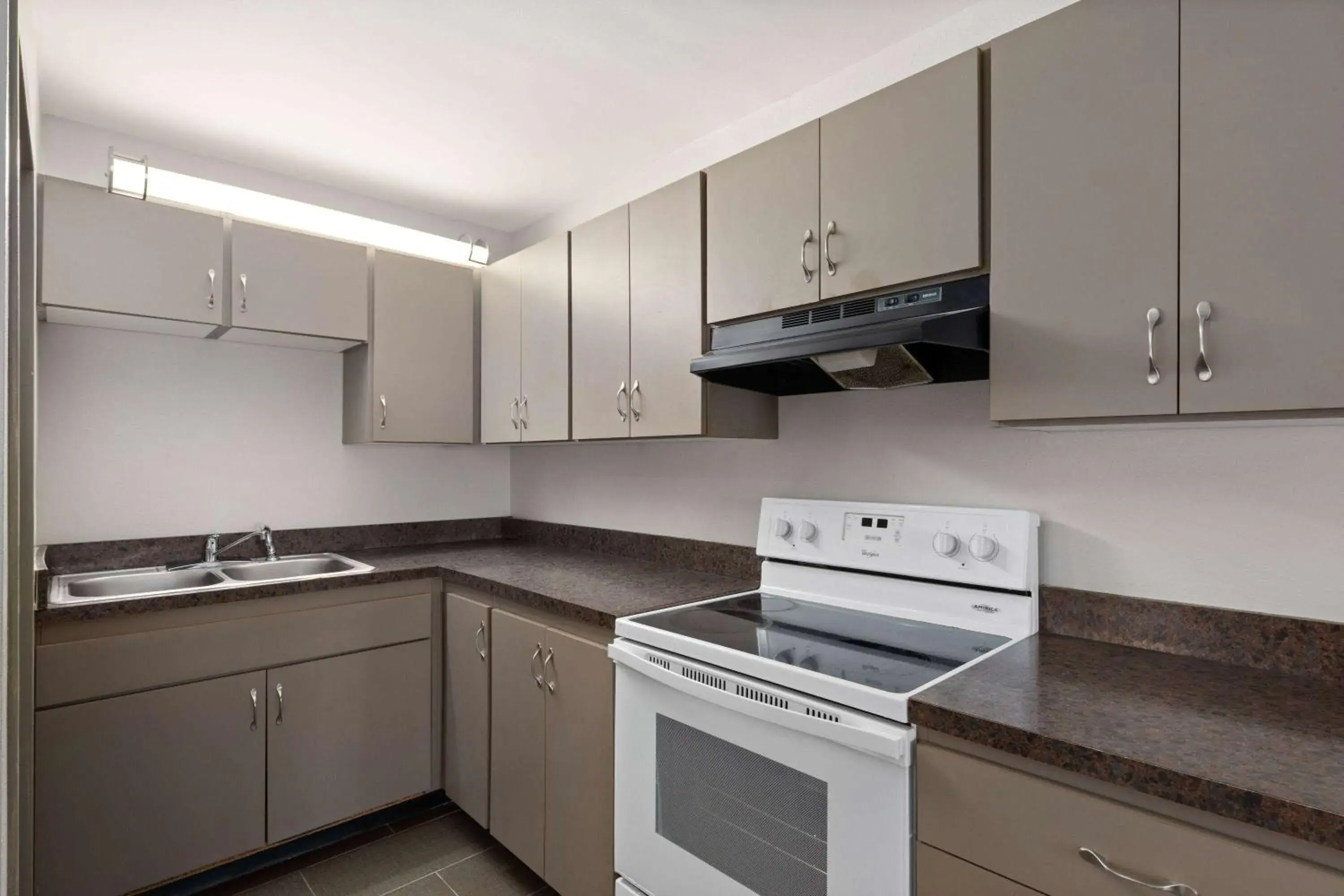 Photo of the whole room in Days Inn by Wyndham Clarksville North EXIT 4 Photo of the whole room in Days Inn by Wyndham Clarksville North EXIT 4