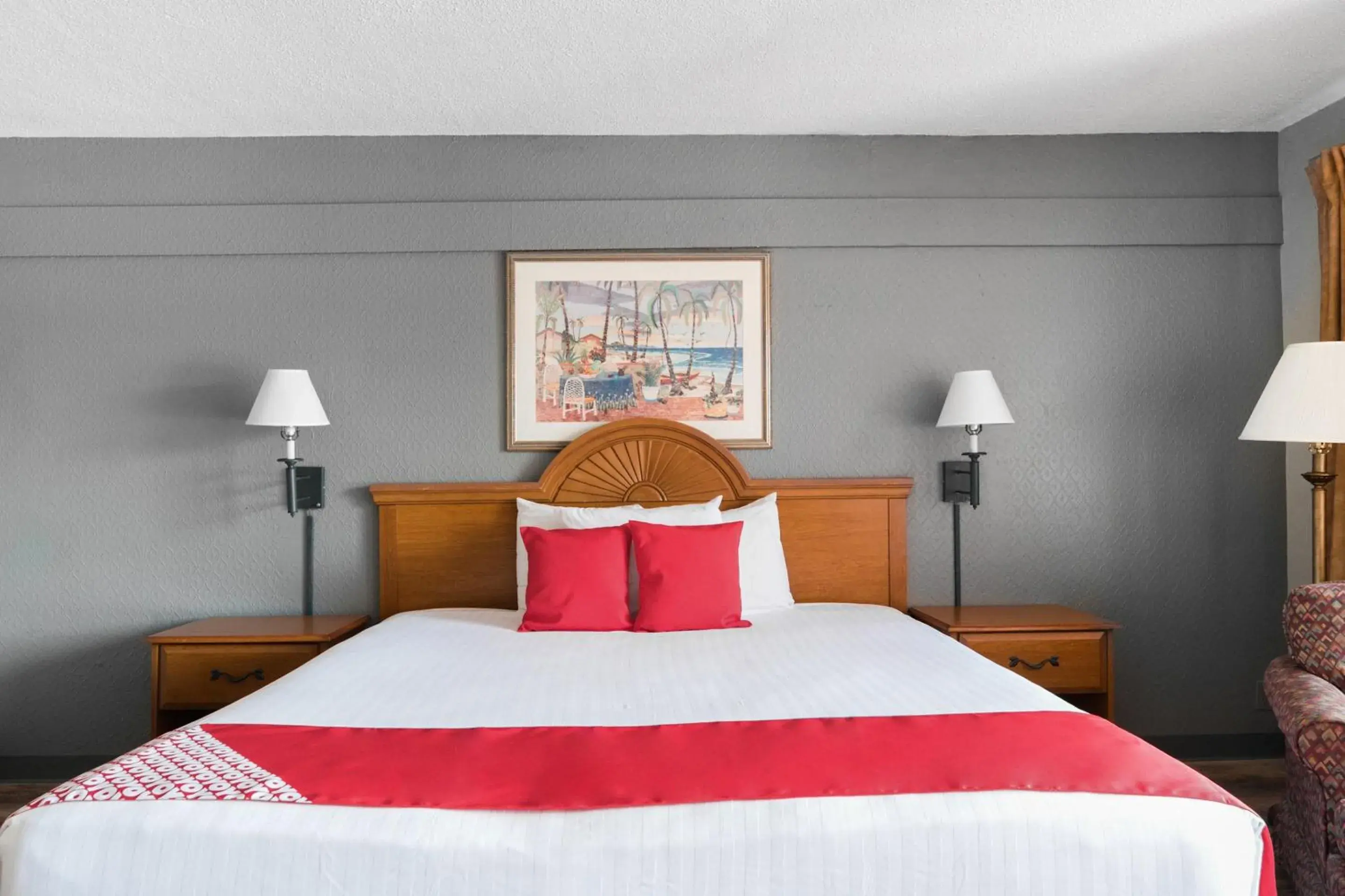 Bedroom, Bed in OYO Hotel Mustang Silver Spring FL Bedroom, Bed in OYO Hotel Mustang Silver Spring FL