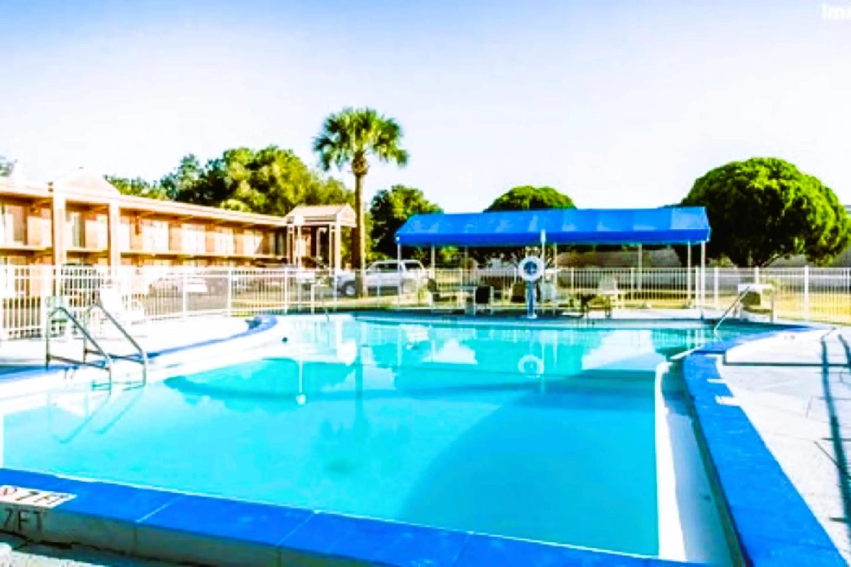 Swimming pool in OYO Hotel Mustang Silver Spring FL