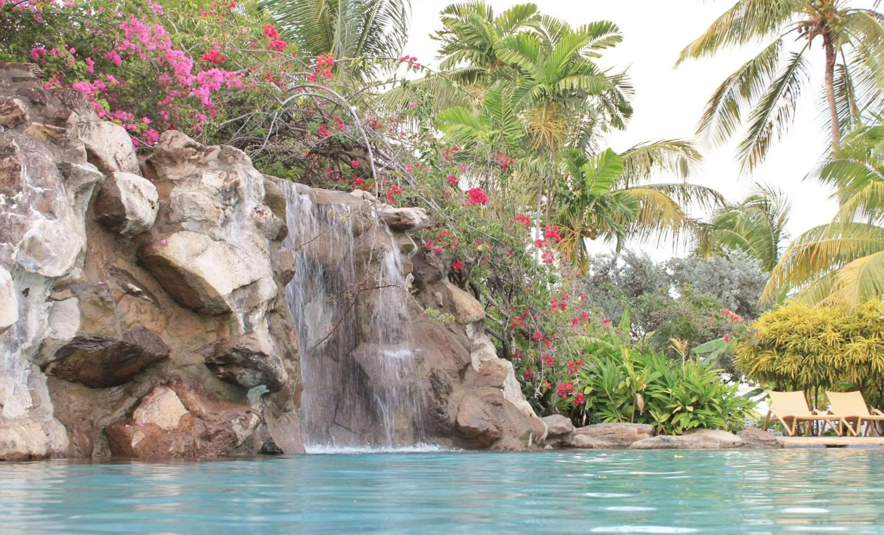 Swimming pool in Radisson Grenada Beach Resort