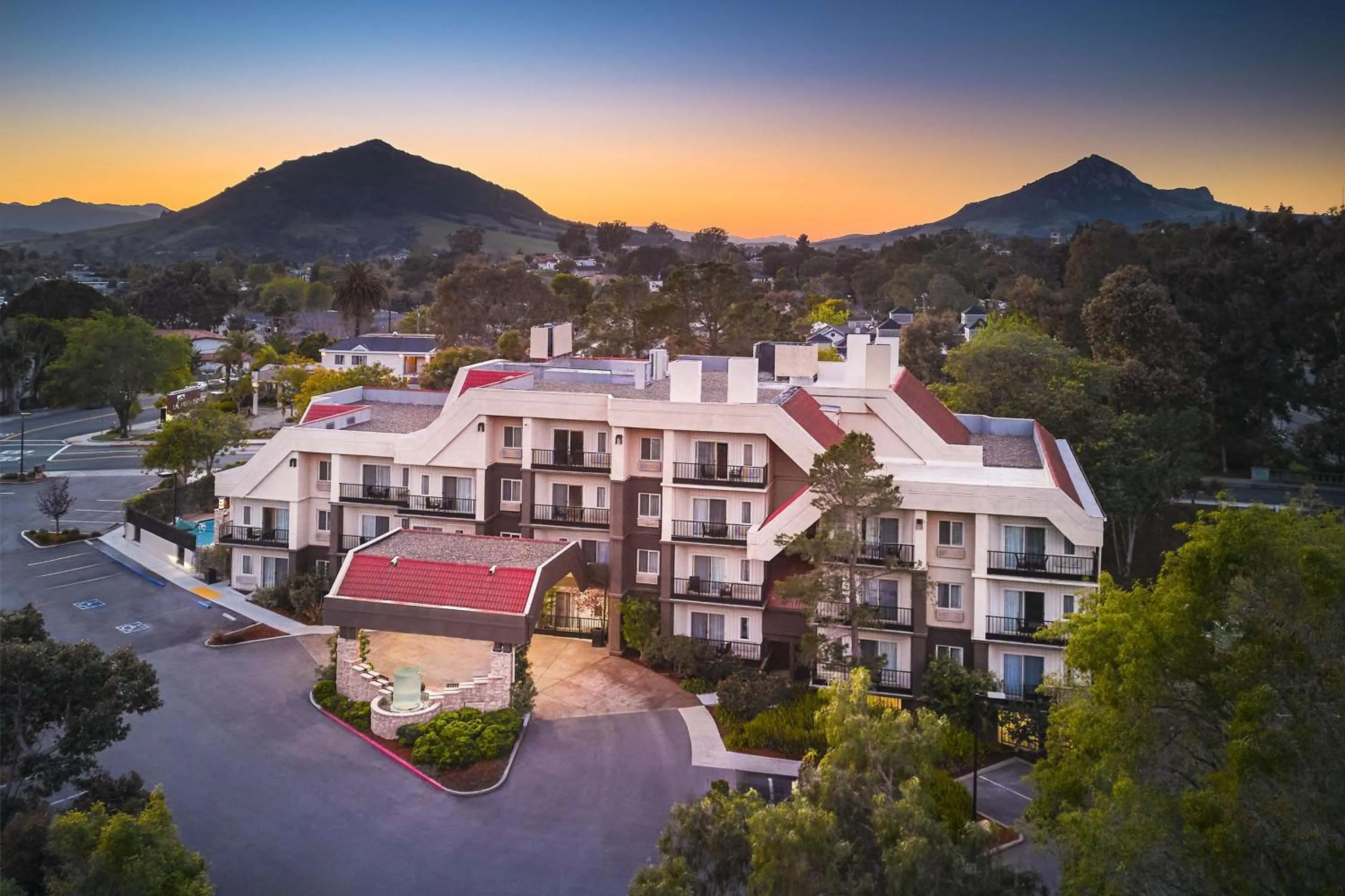 Property building in La Cuesta Inn, BW Signature Collection