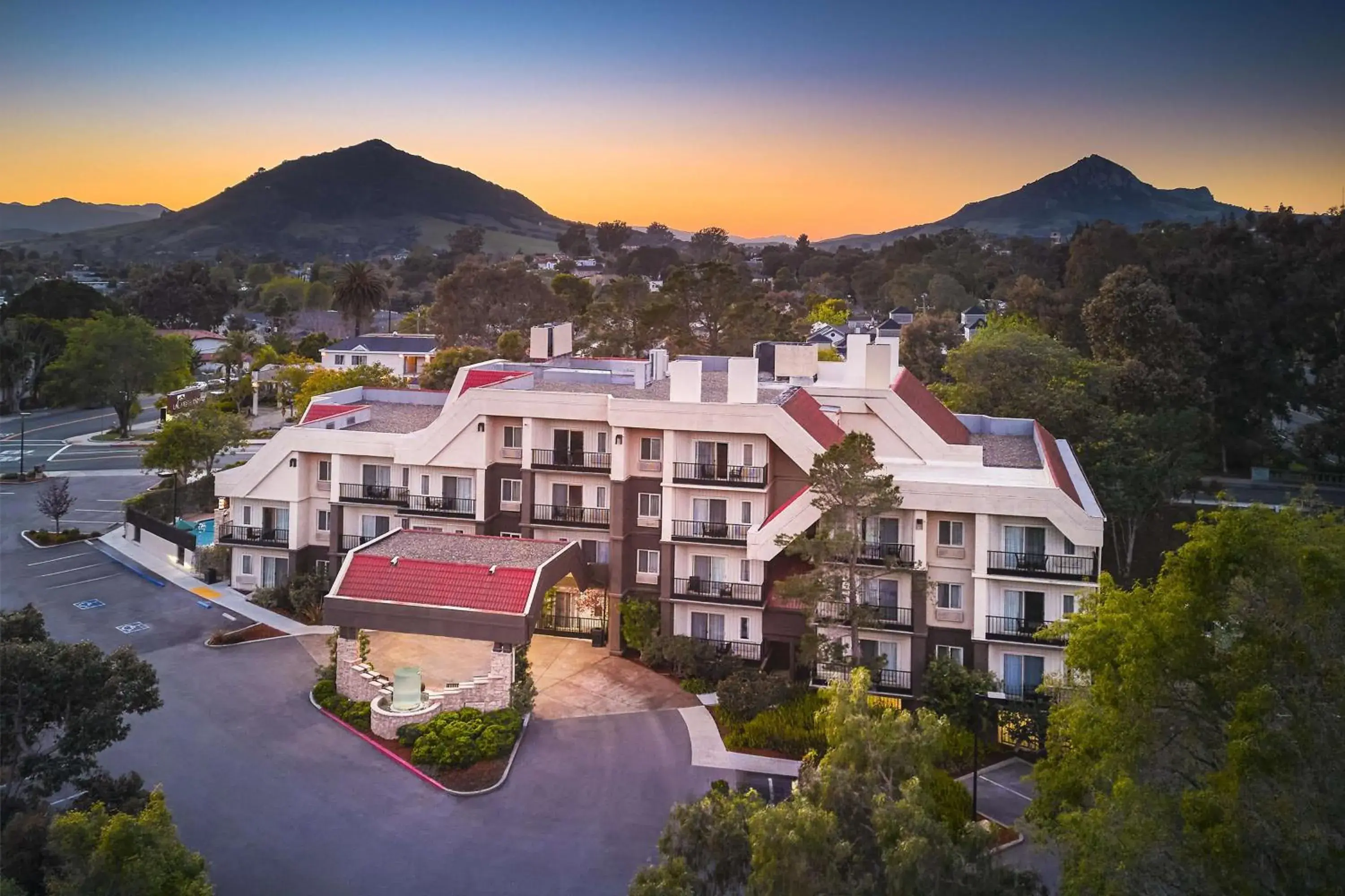 Property building in La Cuesta Inn, BW Signature Collection Property building in La Cuesta Inn, BW Signature Collection