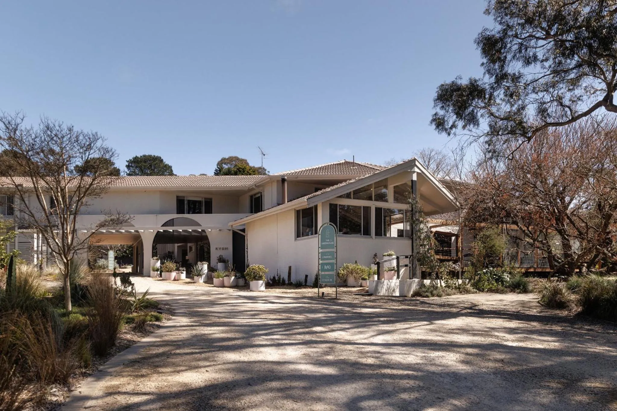 Property building in Kyah