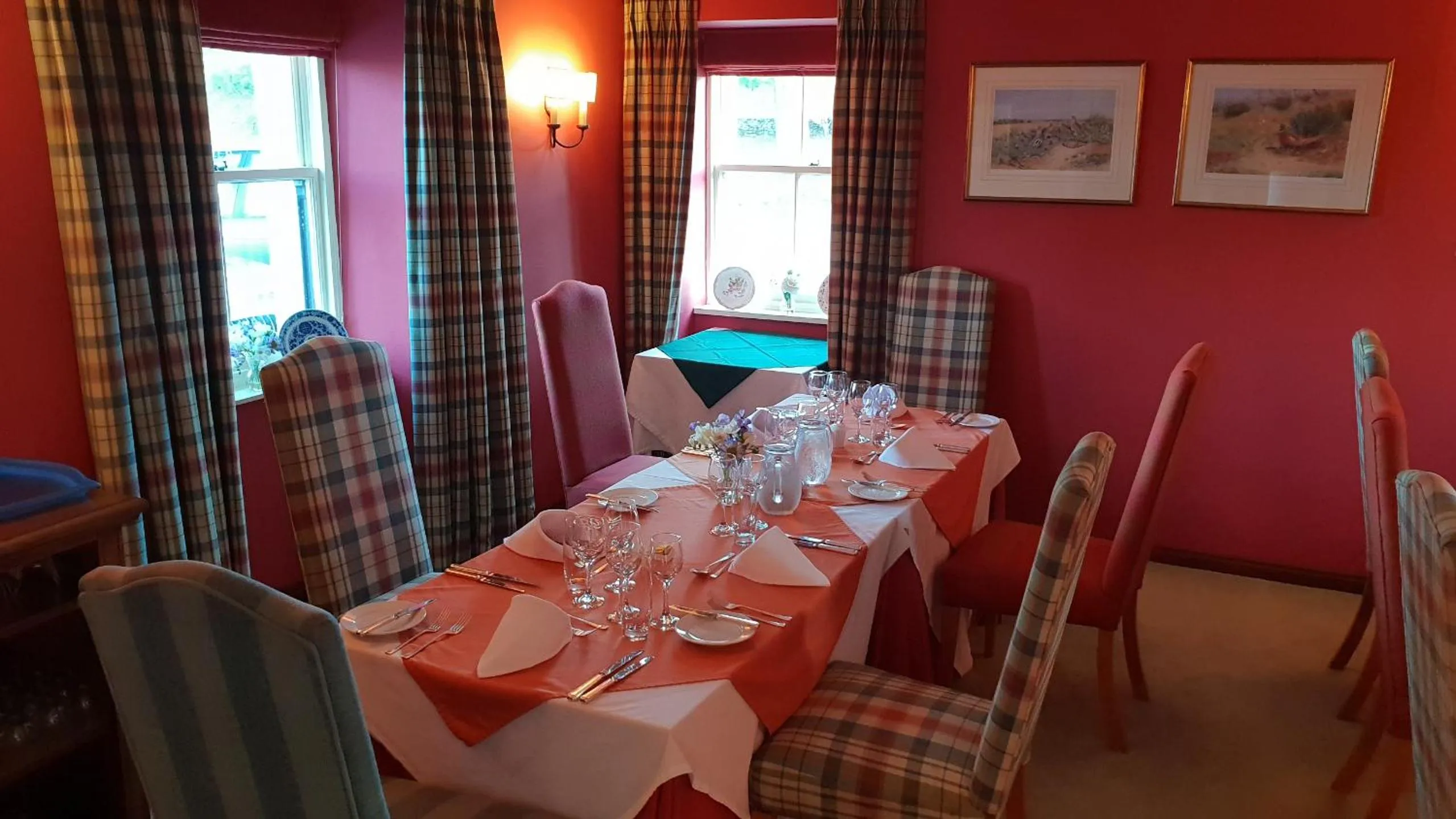 Restaurant/places to eat in Altnaharra Hotel