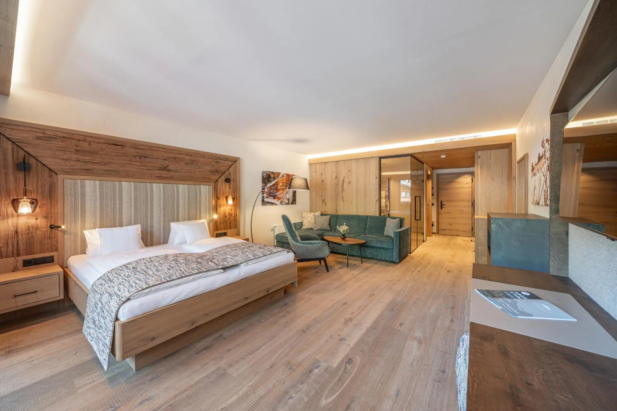 Bed in Alpbacherhof Mountain & Spa Resort