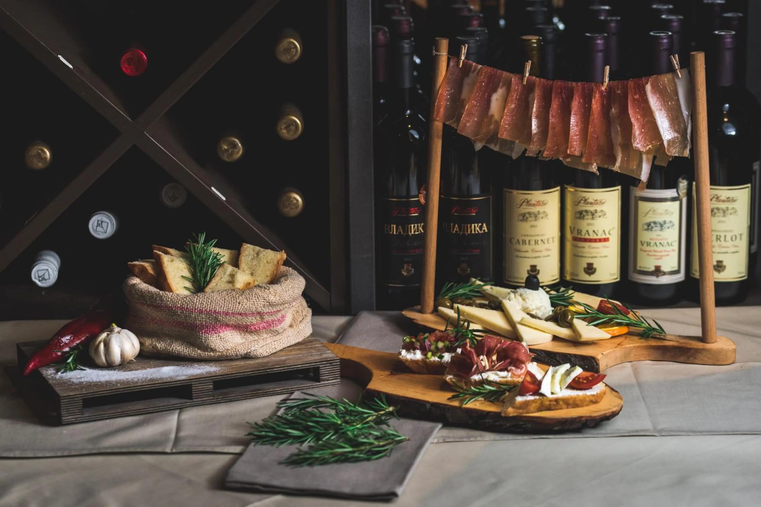 Food and drinks in Apart Hotel XXL Lux