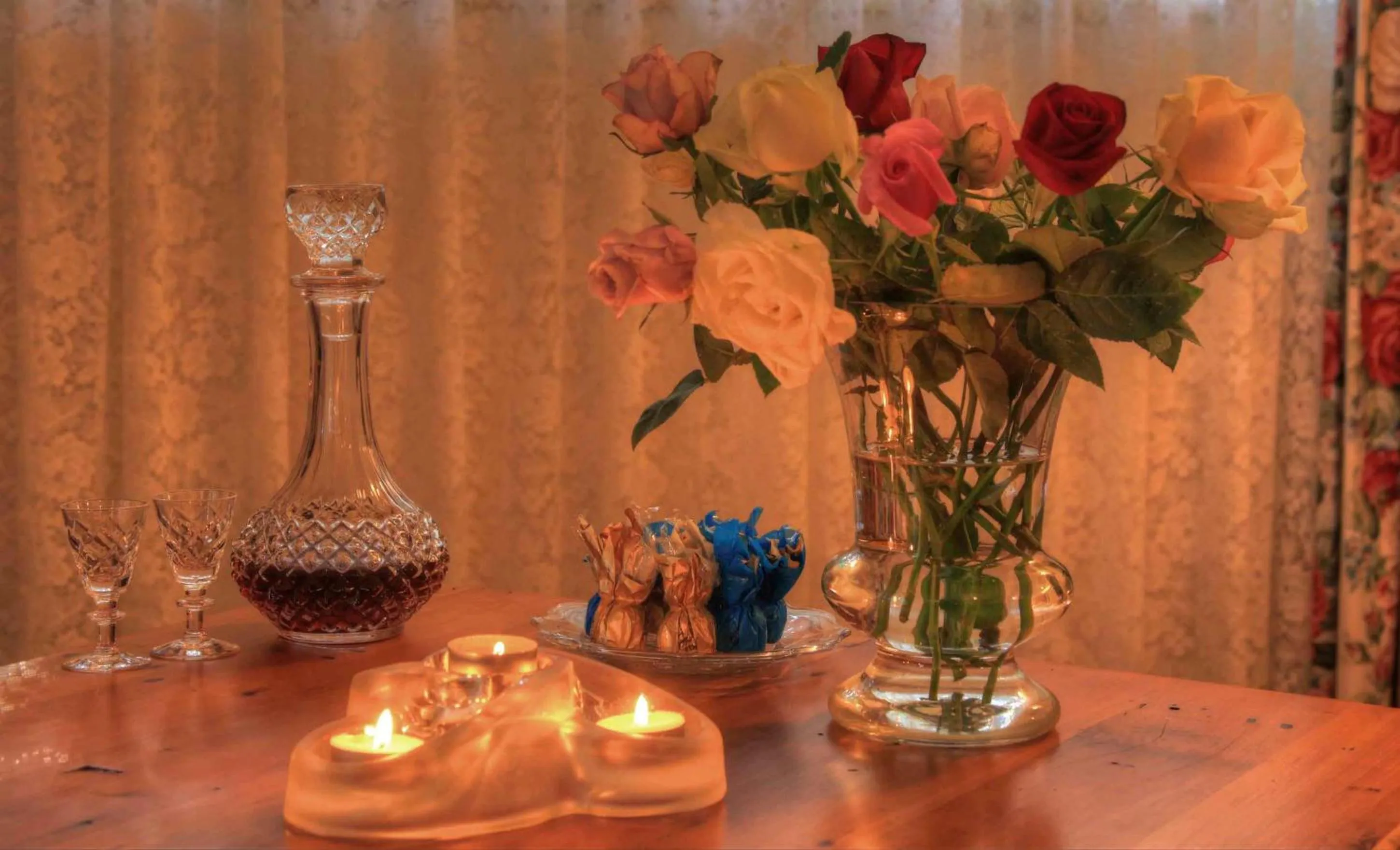 Decorative detail in The Falls Montville