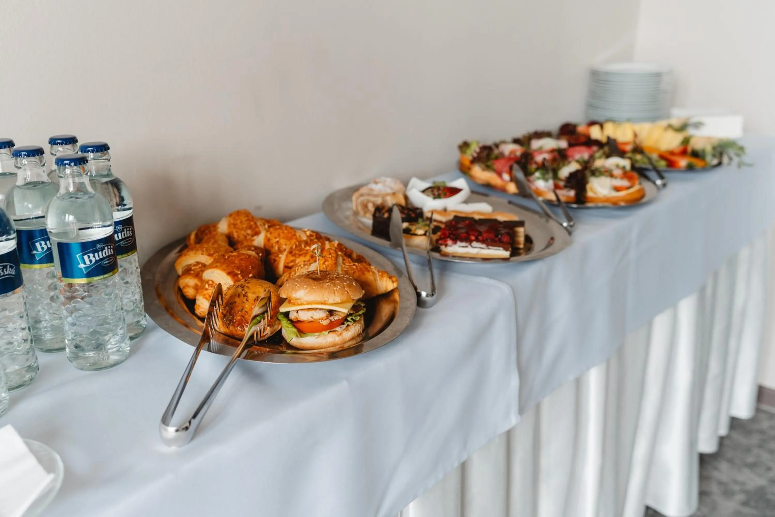 Food and drinks in Hotel Yasmin Košice