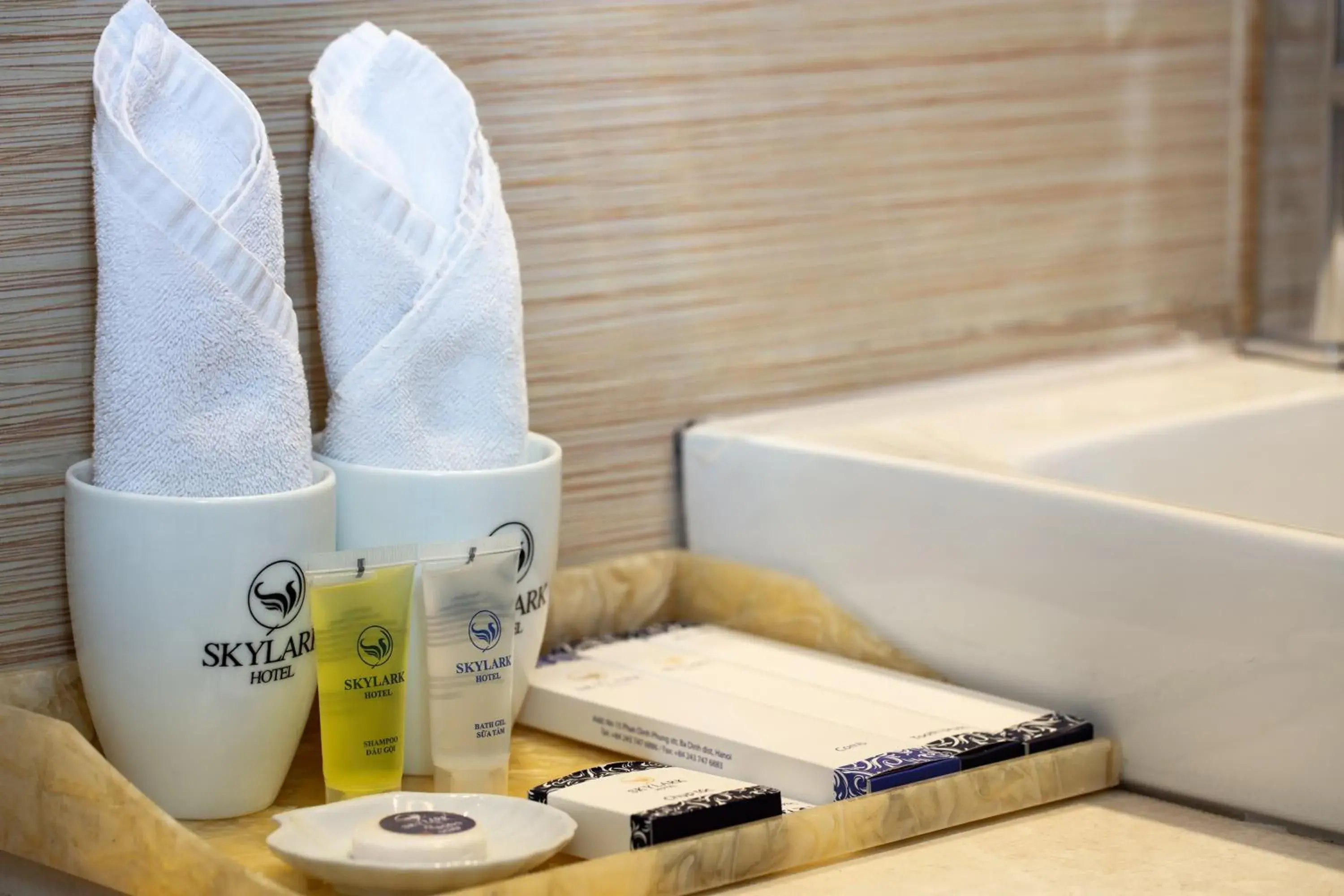 Bathroom in Skylark Hotel & Spa Ha Noi Bathroom in Skylark Hotel & Spa Ha Noi