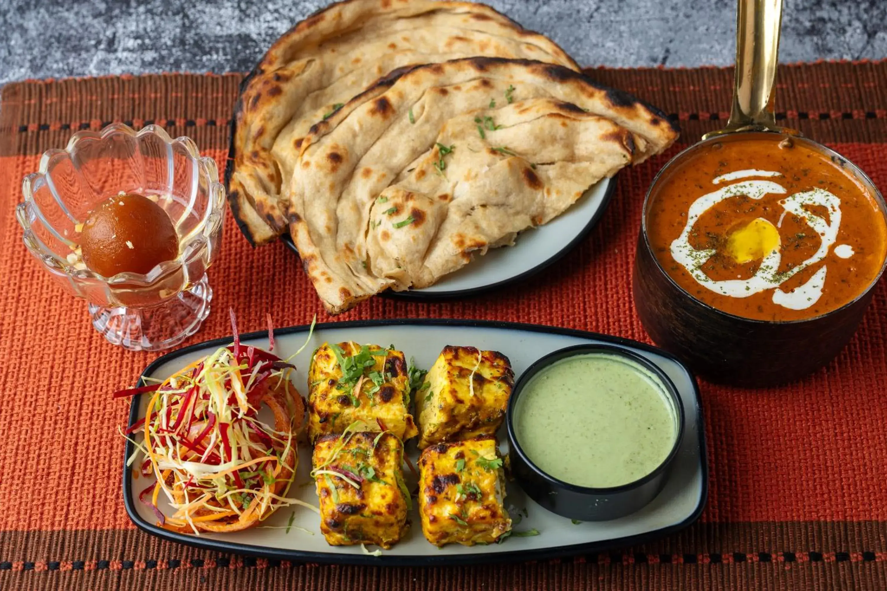 Food and drinks in Rupam Hotel Food and drinks in Rupam Hotel