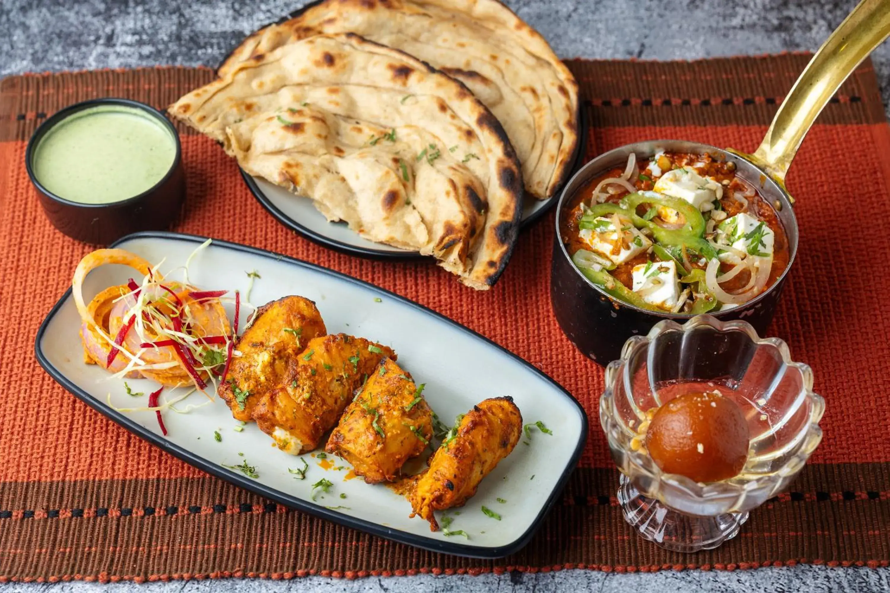 Food and drinks in Rupam Hotel Food and drinks in Rupam Hotel