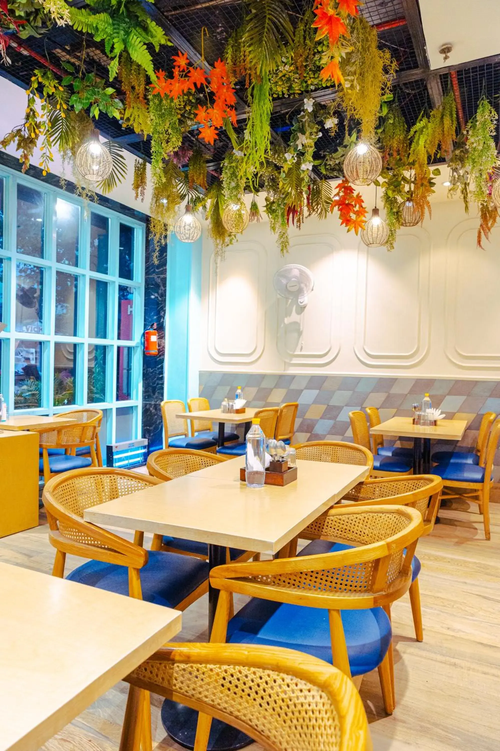 Restaurant/places to eat in Rupam Hotel Restaurant/places to eat in Rupam Hotel