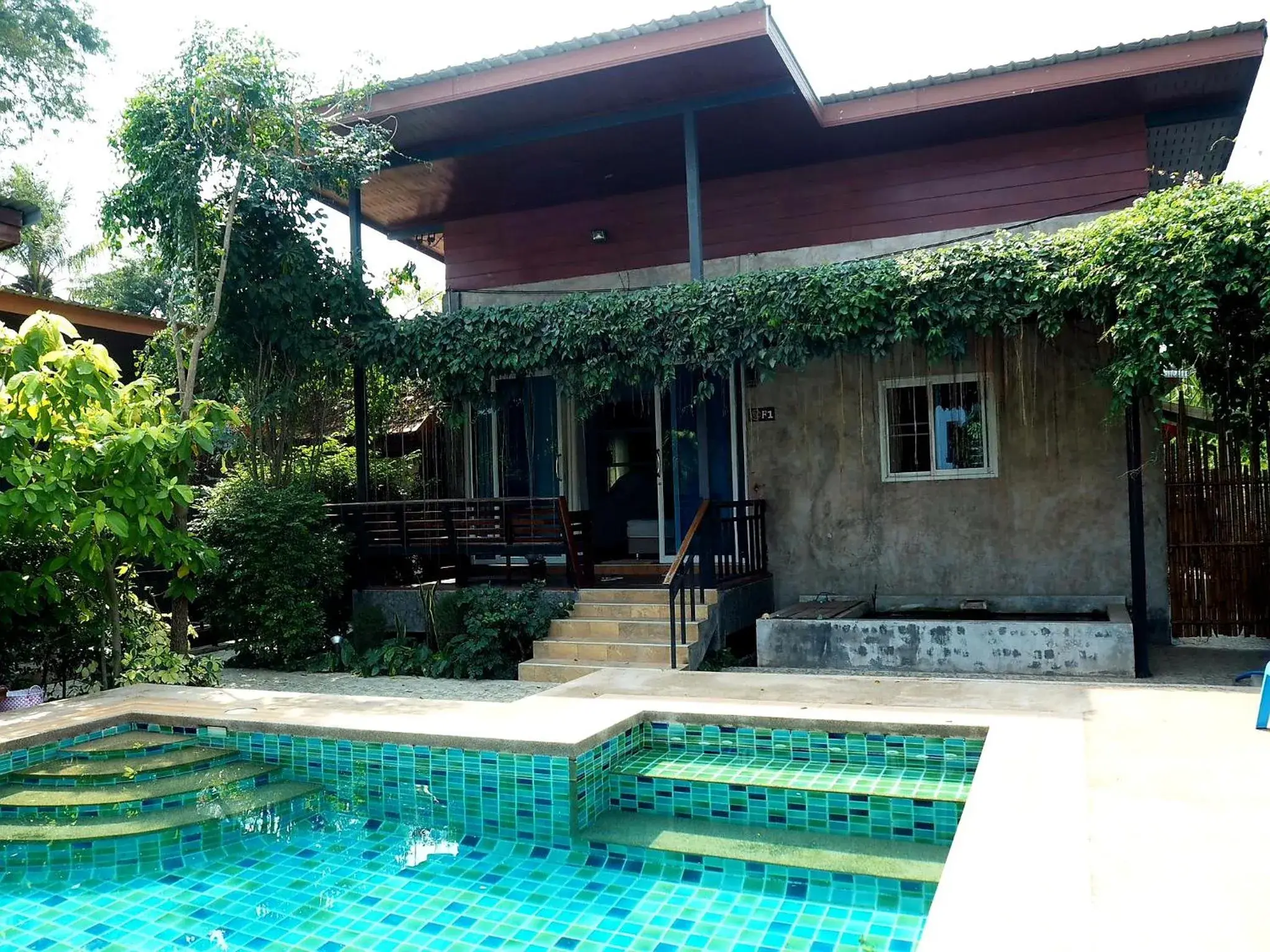 NawiengkaeRiverview Resort NawiengkaeRiverview Resort