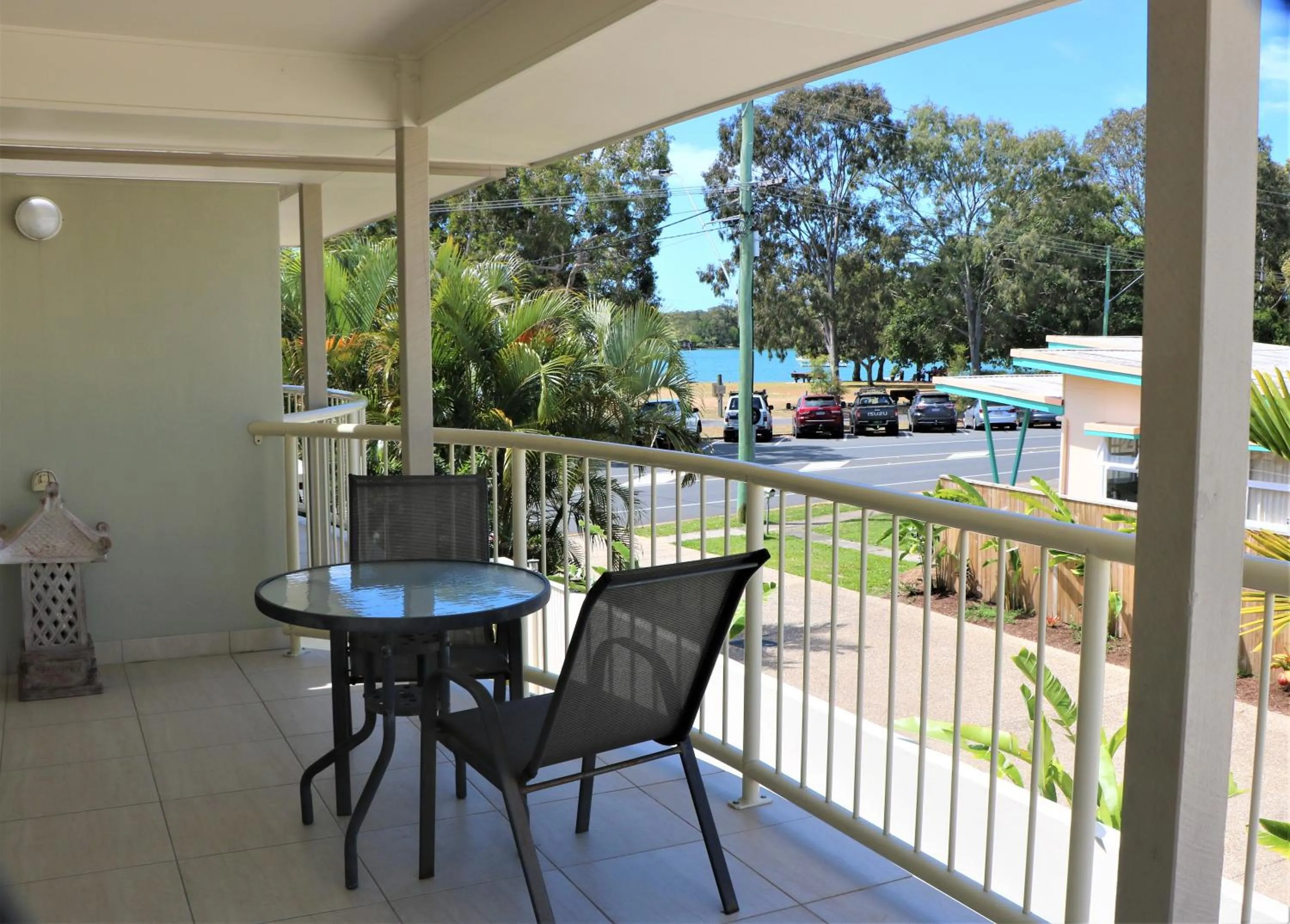 River view in Noosa River Palms