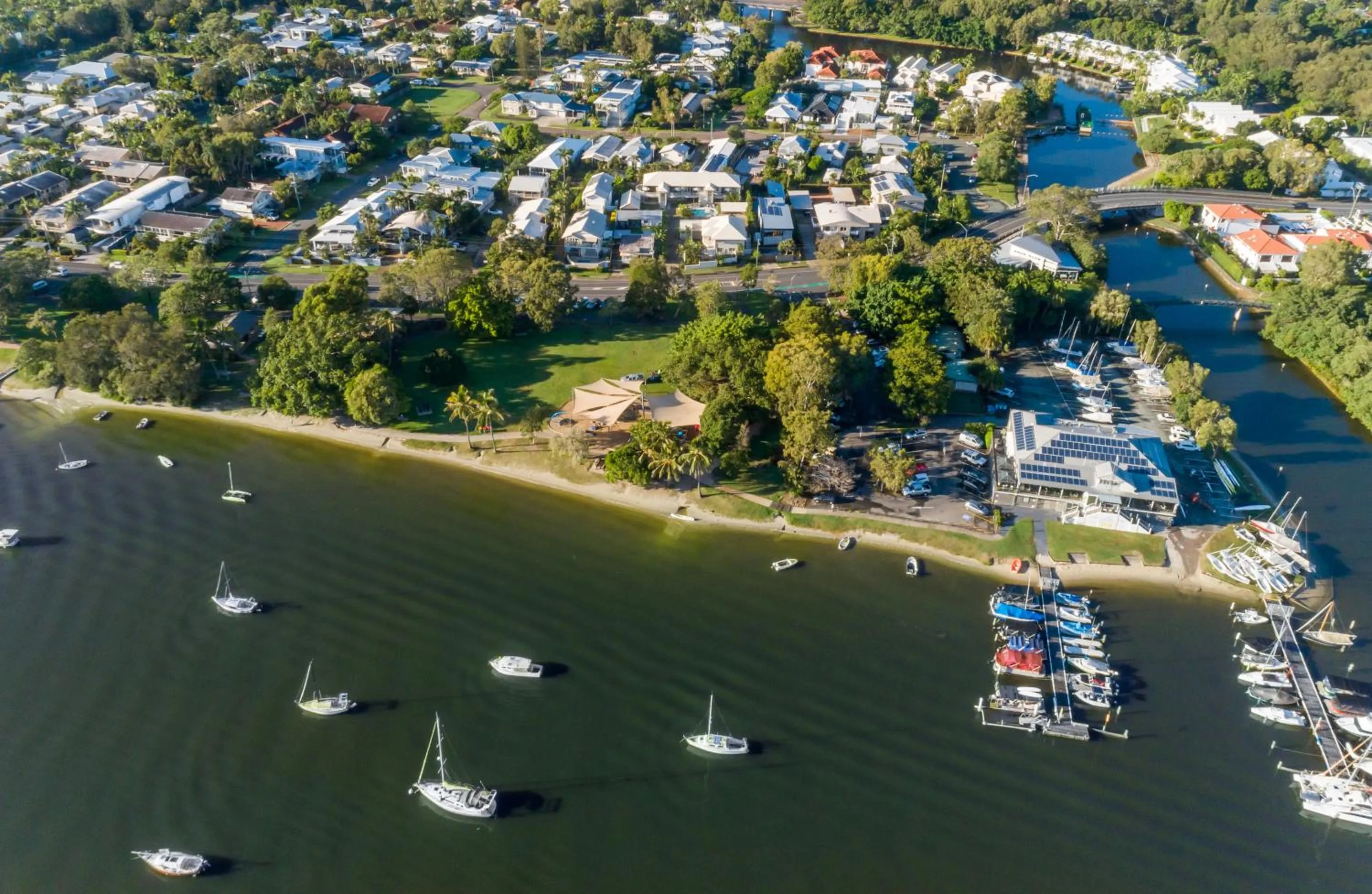 Bird's eye view in Noosa River Palms