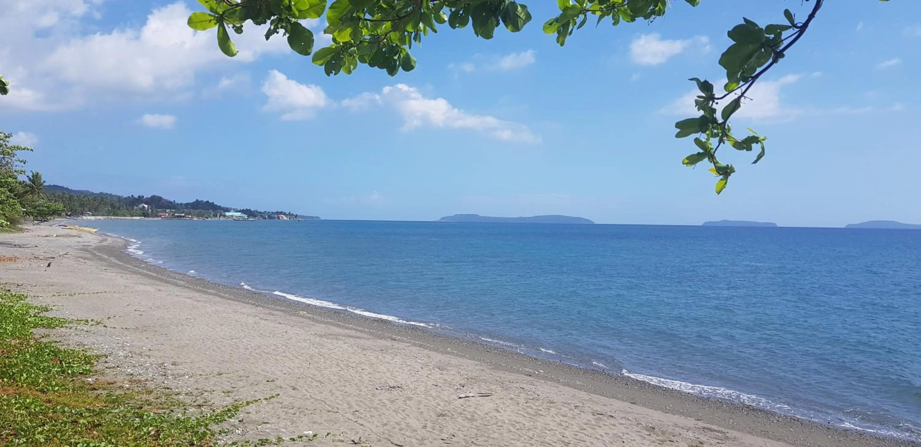 Beach in Luxor Resort